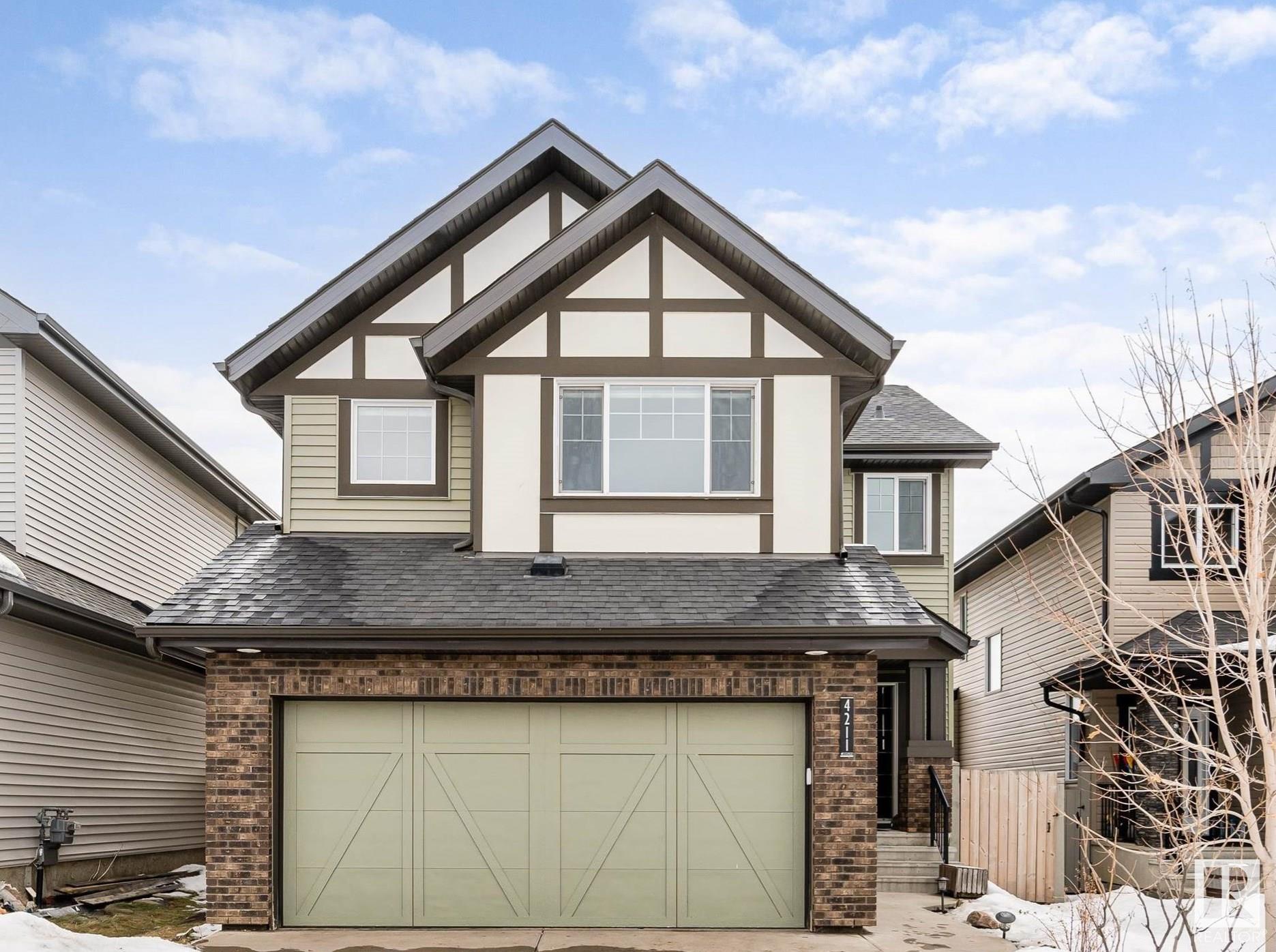 4211 CHARLES Close, E4428638, Alberta,