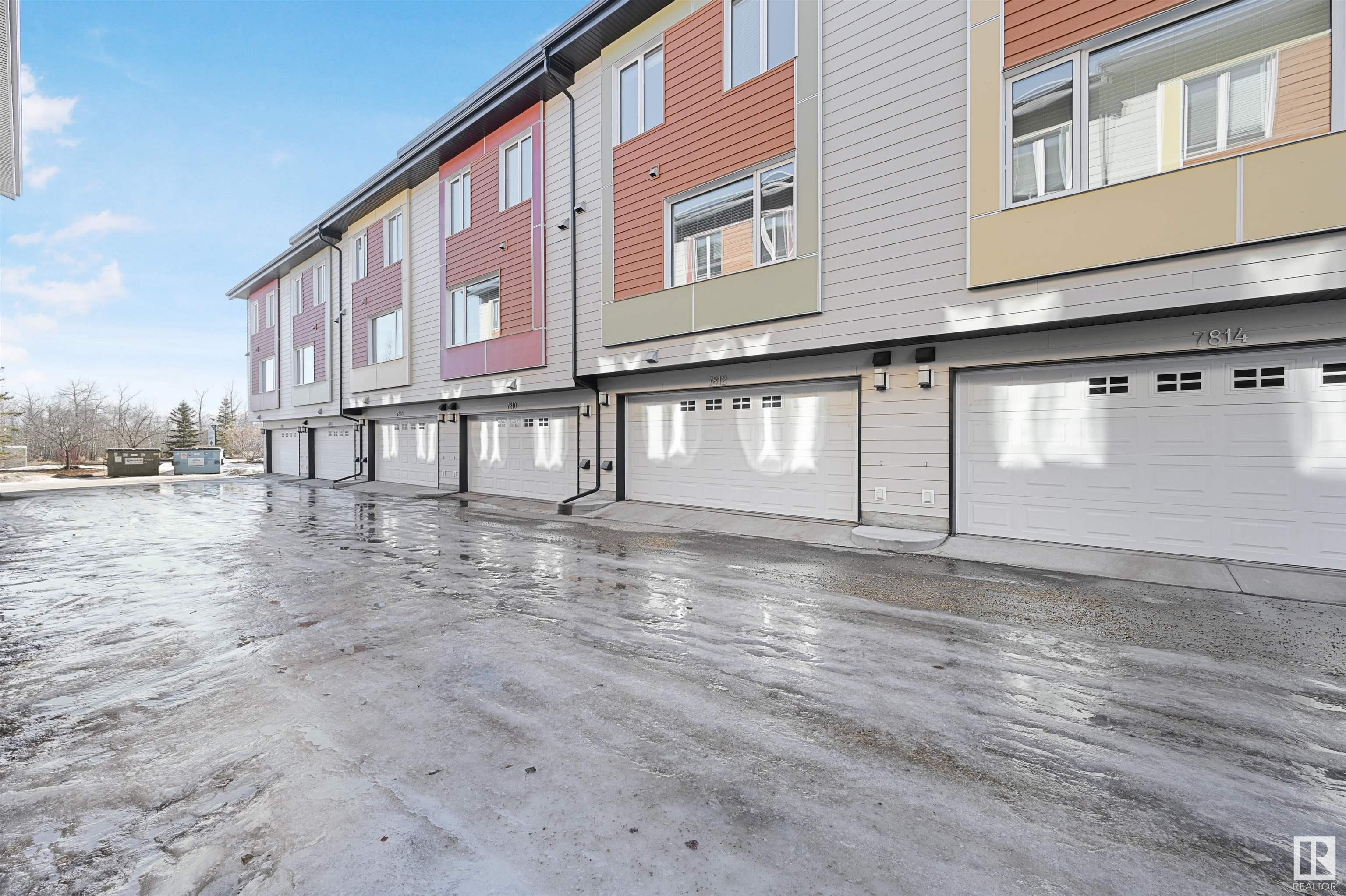 Fourth View of 7812 MAY Link, Magrath Heights, Edmonton, Alberta, T6R 0G9