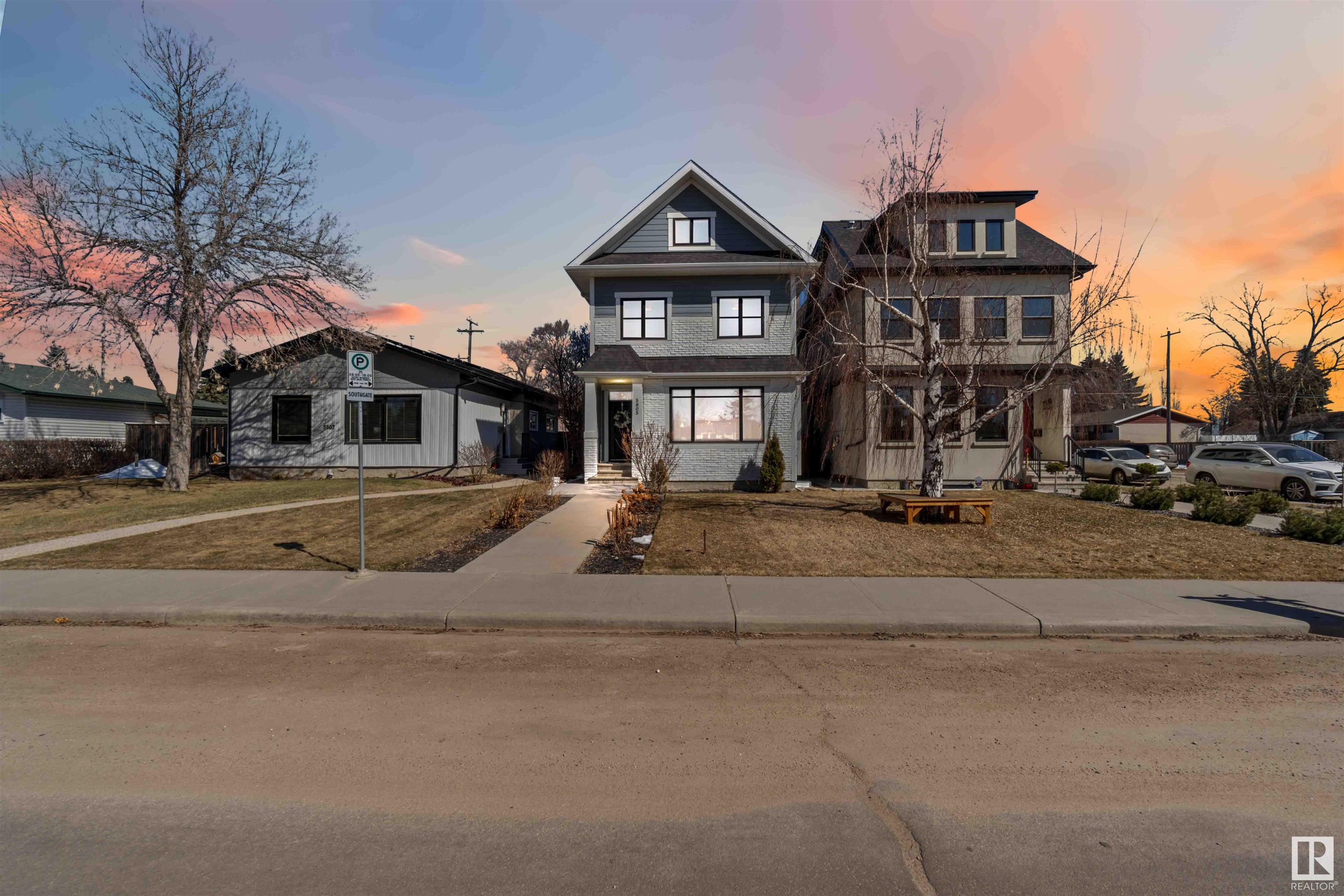 5805 113 A Street, E4429488, Alberta,