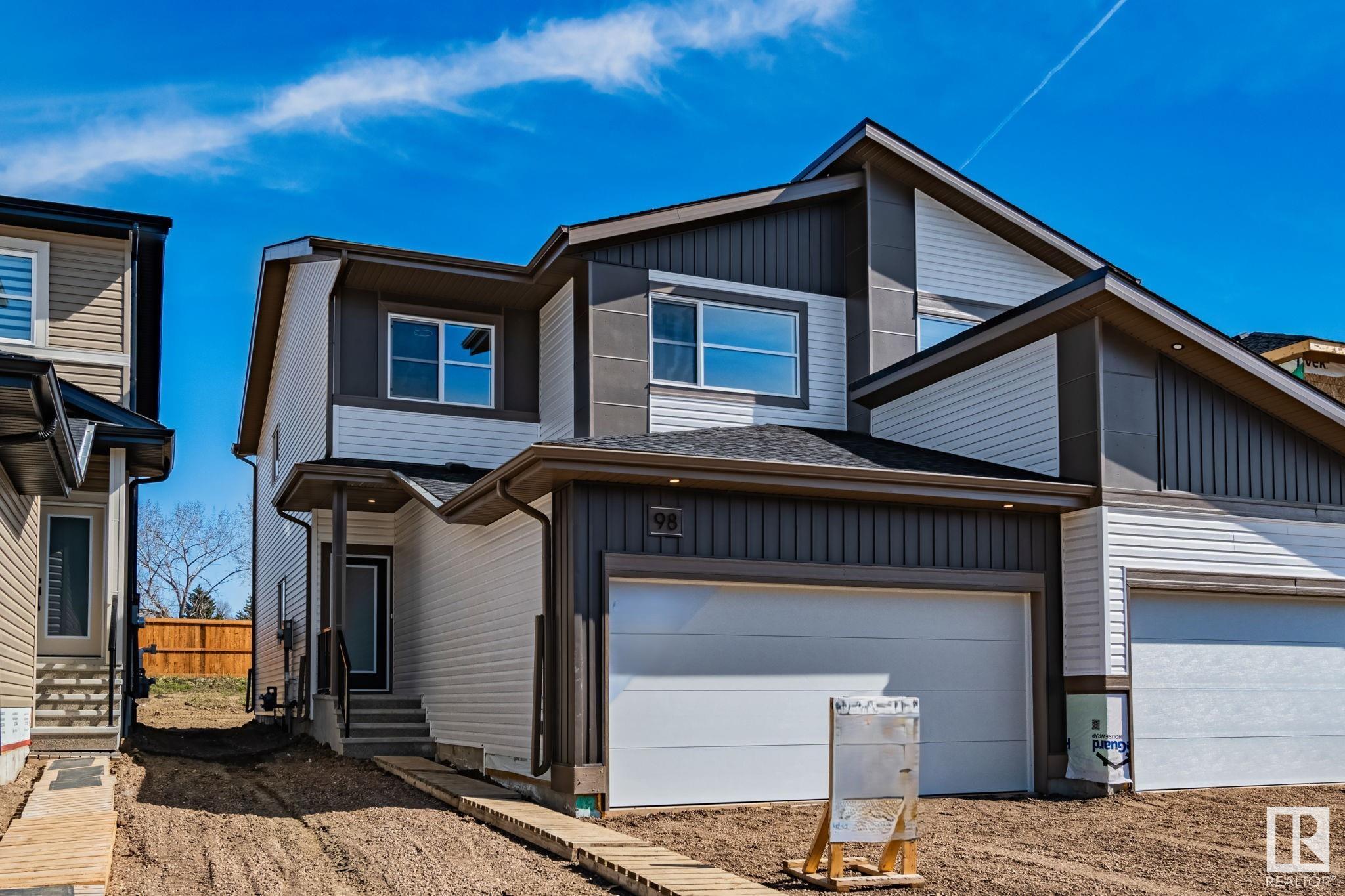 98 ROYAL Street, E4430756, Alberta,