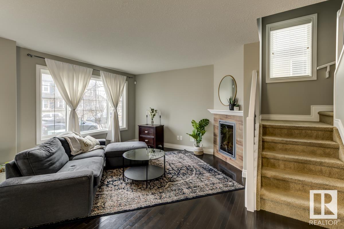 Fifth View of 1856 30 Street, Laurel, Edmonton, Alberta, T6T 0N6