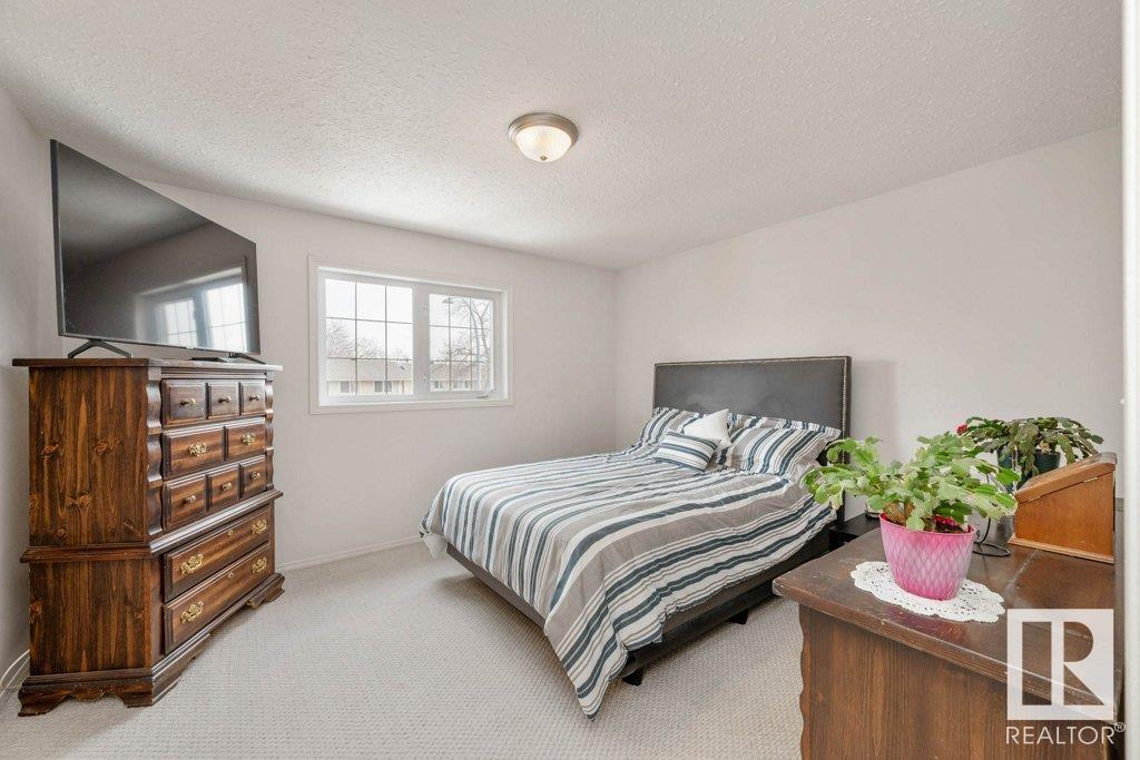 Second View of 12818 72 Street, Balwin, Edmonton, Alberta, T5C 0P5