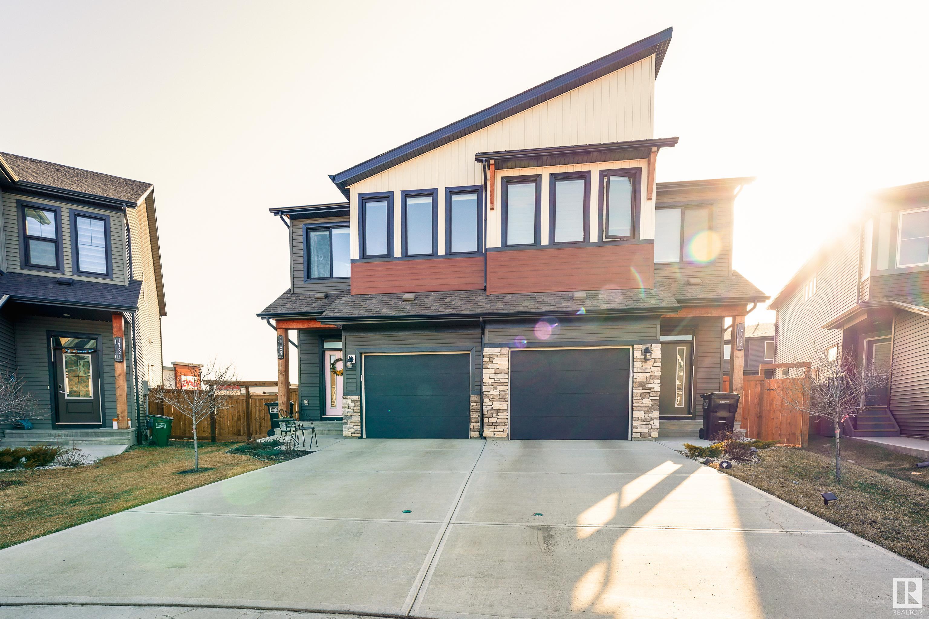 Second View of 1725 PLUM Crescent, The Orchards At Ellerslie, Edmonton, Alberta, T6X 2Z8