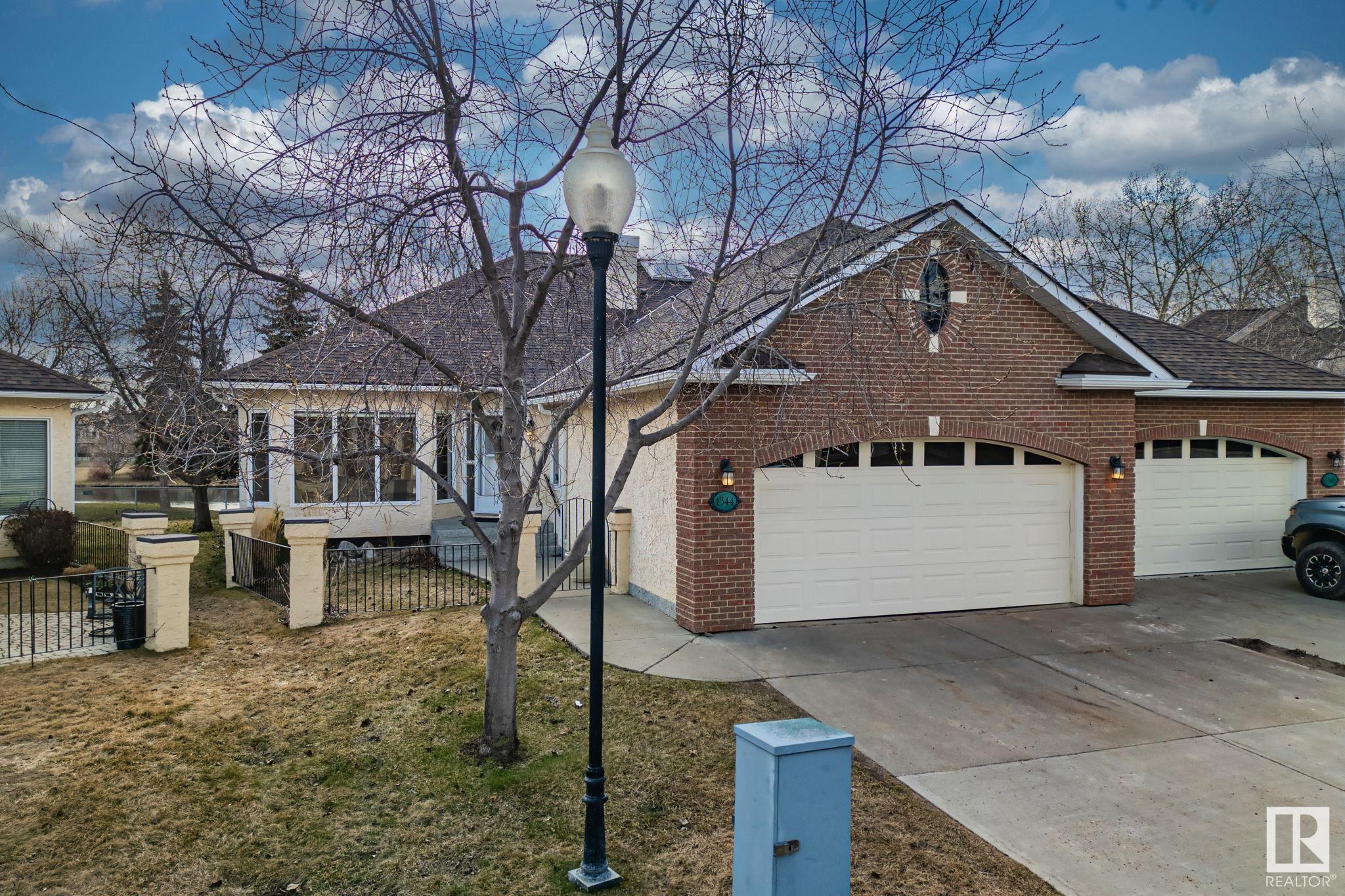 1344 POTTER GREENS Drive, E4432063, Alberta,
