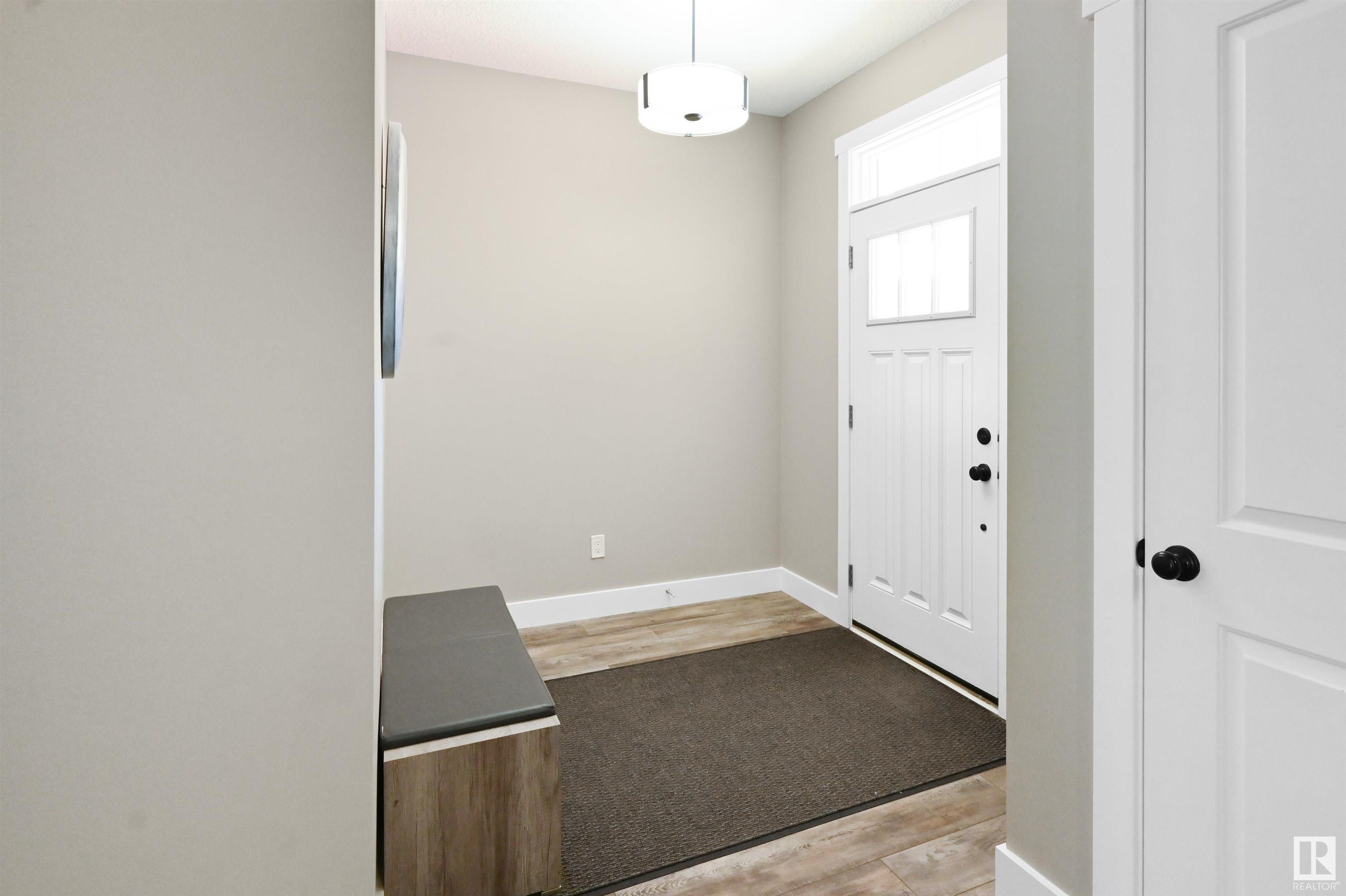 Third View of 15632 14 Avenue, Glenridding Ravine, Edmonton, Alberta, T6W 4E4