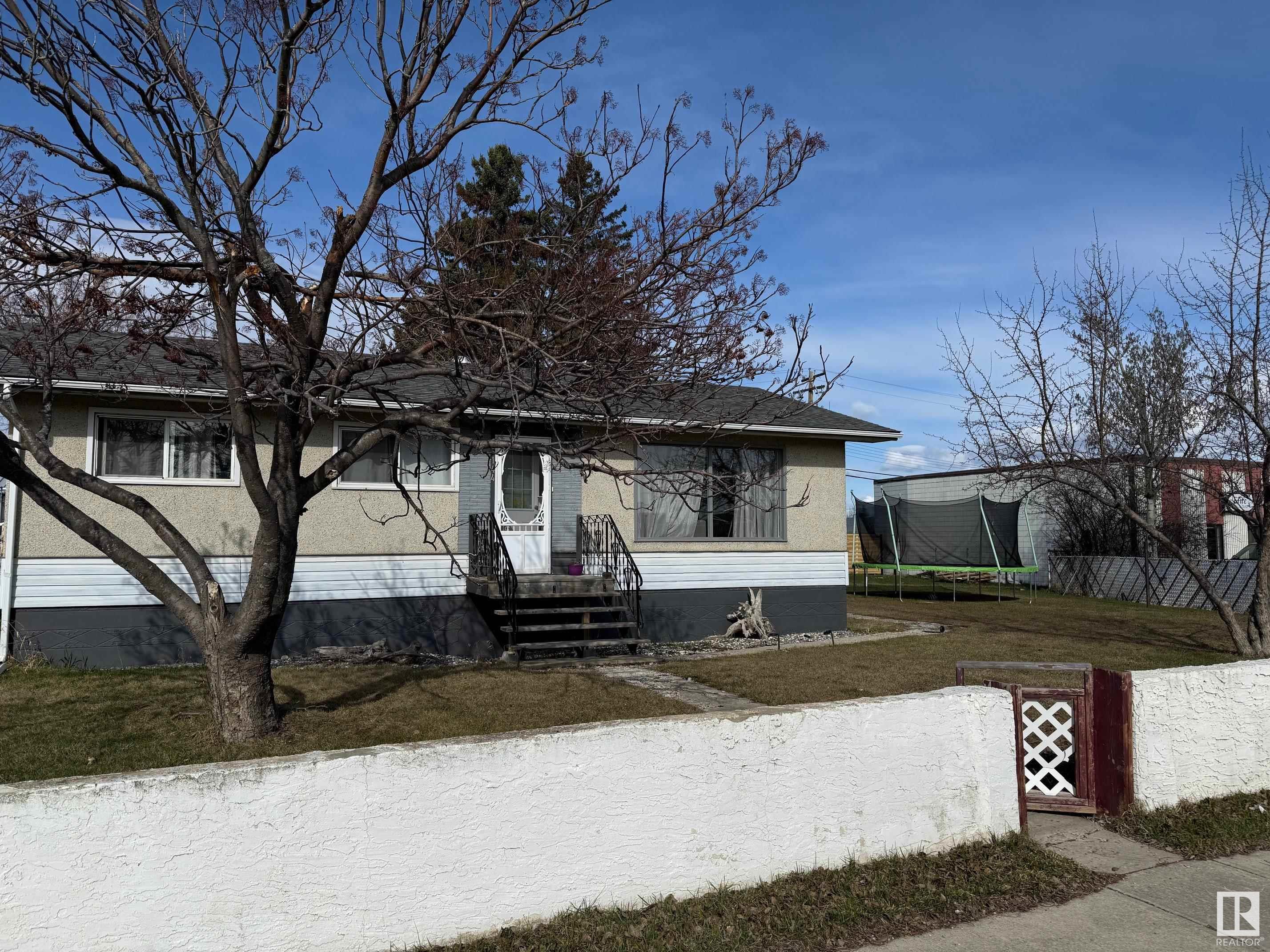 5144 53 Street, E4432498, Alberta,