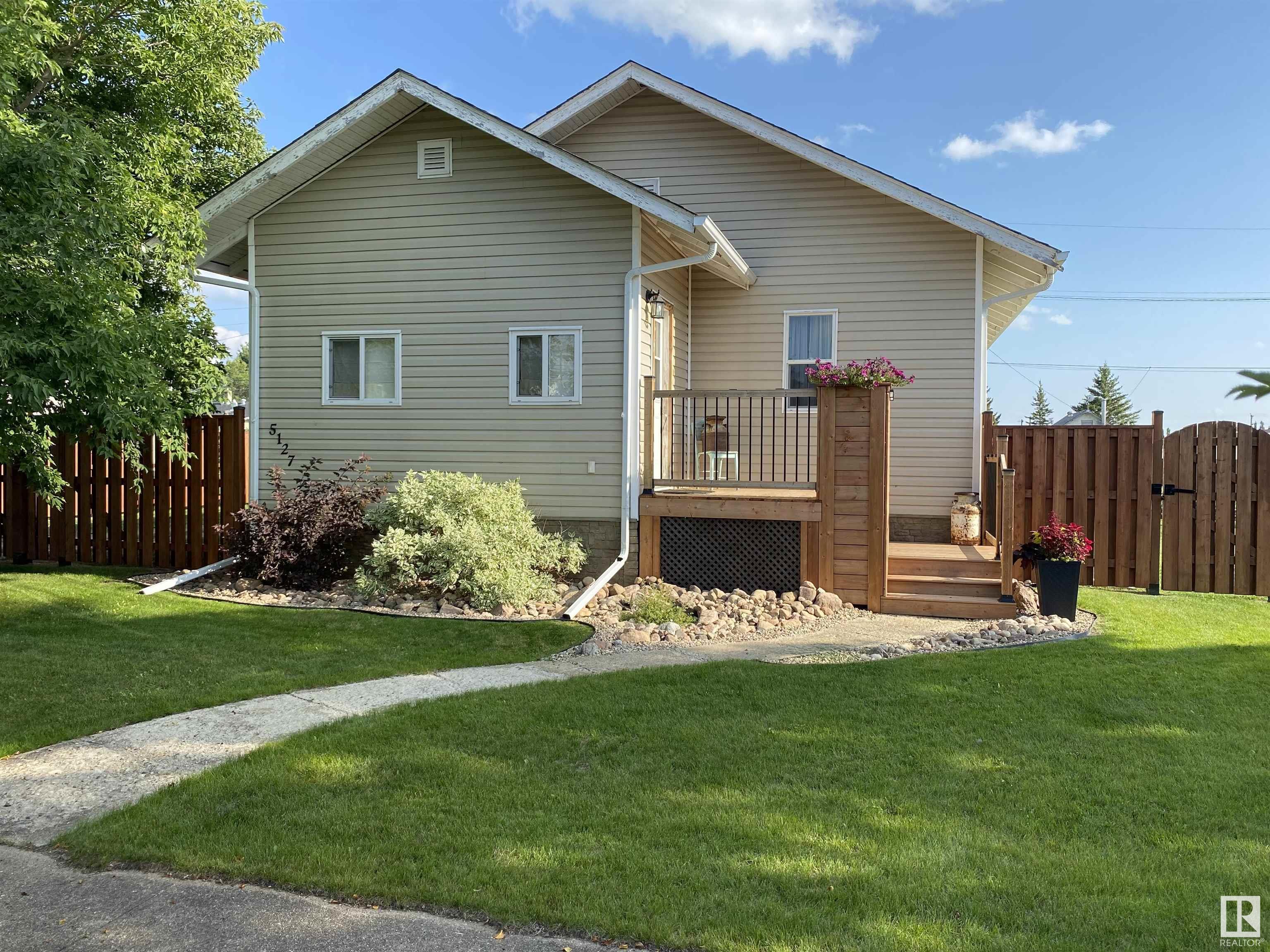 5127 51 AVE, E4434411, Alberta,