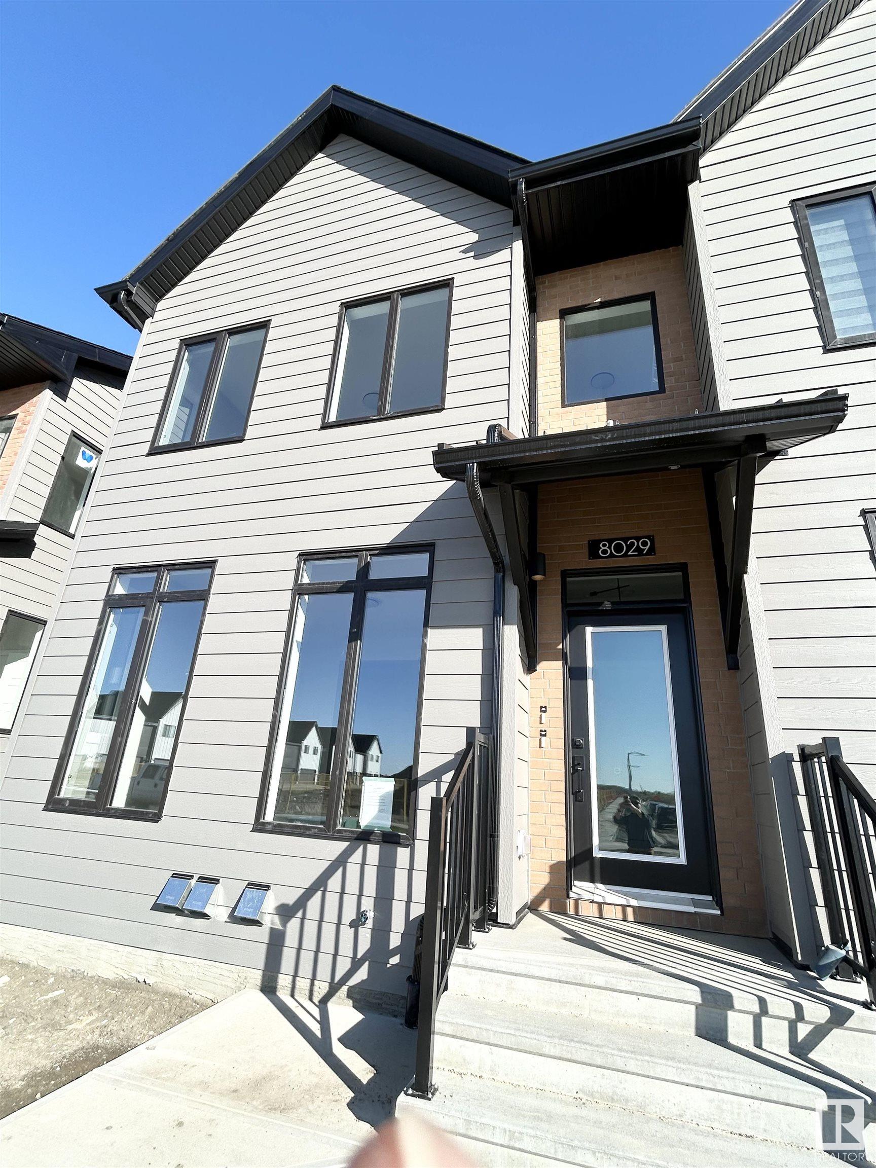 Third View of 8029 CEDRIC MAH Road, Blatchford Area, Edmonton, Alberta, T5G 2Z5