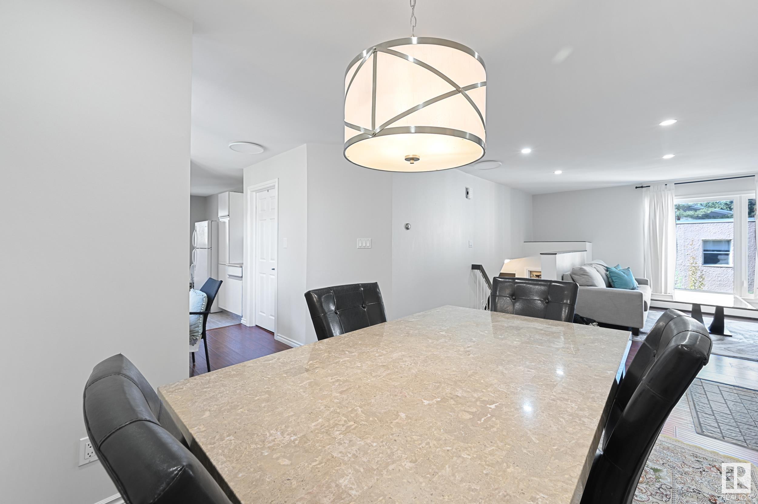 Fifth View of 12 11016 86 Avenue, Garneau, Edmonton, Alberta, T6G 0W9