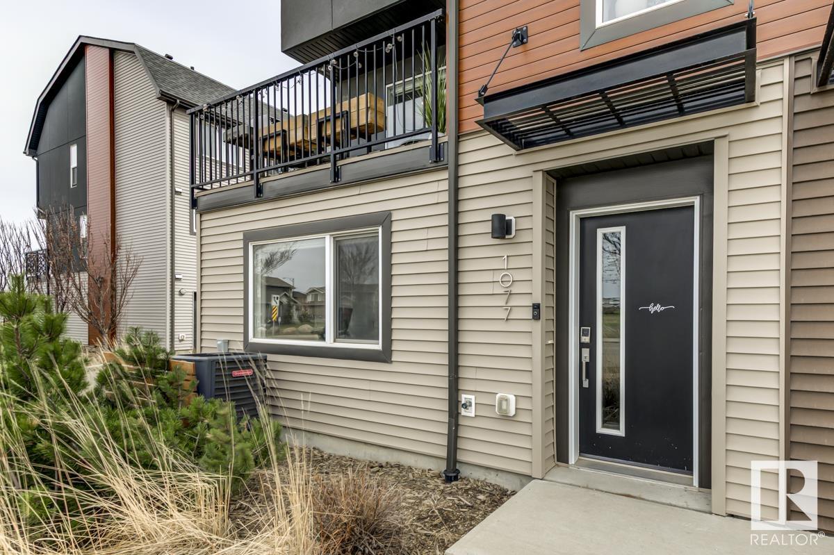 Fourth View of 1077 ROSENTHAL Boulevard, Rosenthal (Edmonton), Edmonton, Alberta, T5T 7G5