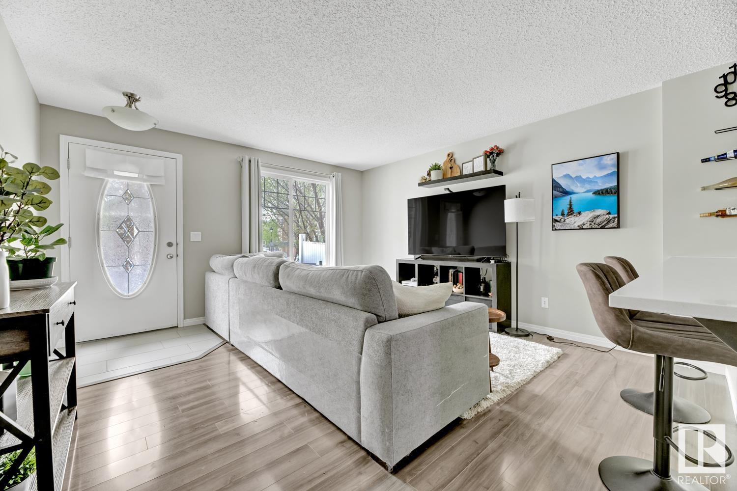 Fourth View of 52 460 HEMINGWAY Road, The Hamptons, Edmonton, Alberta, T6M 0M5
