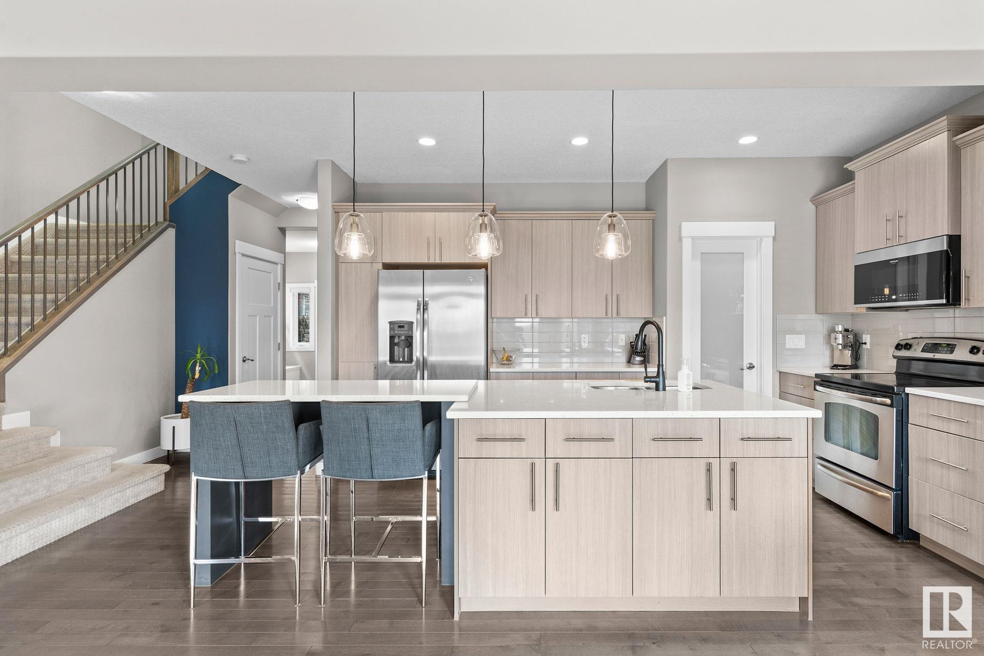 Fifth View of 2460 Ware Crescent, Windermere, Edmonton, Alberta, T6W 2M7