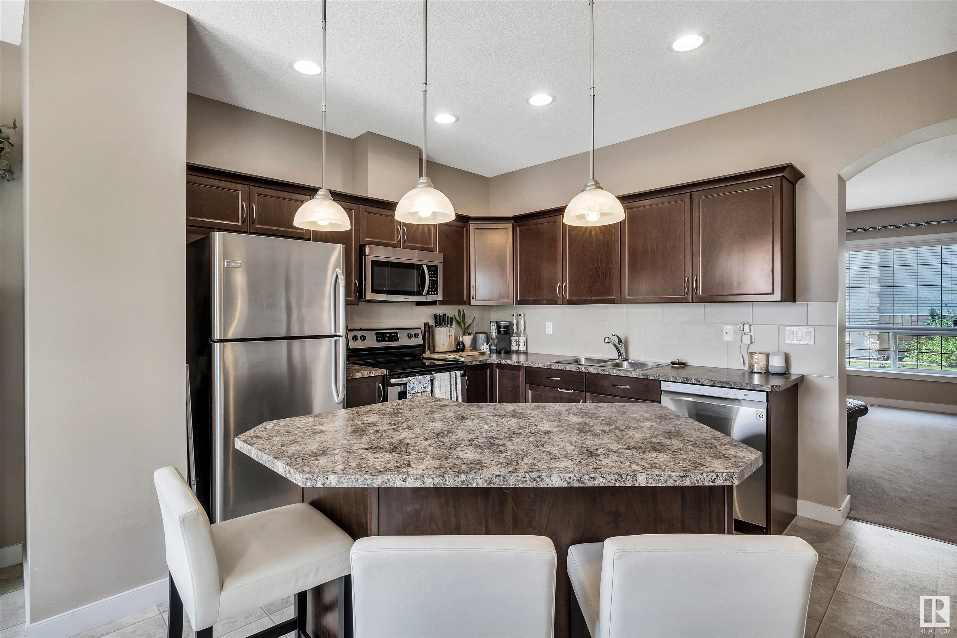 5 13825 155 Avenue, E4436456, Alberta,