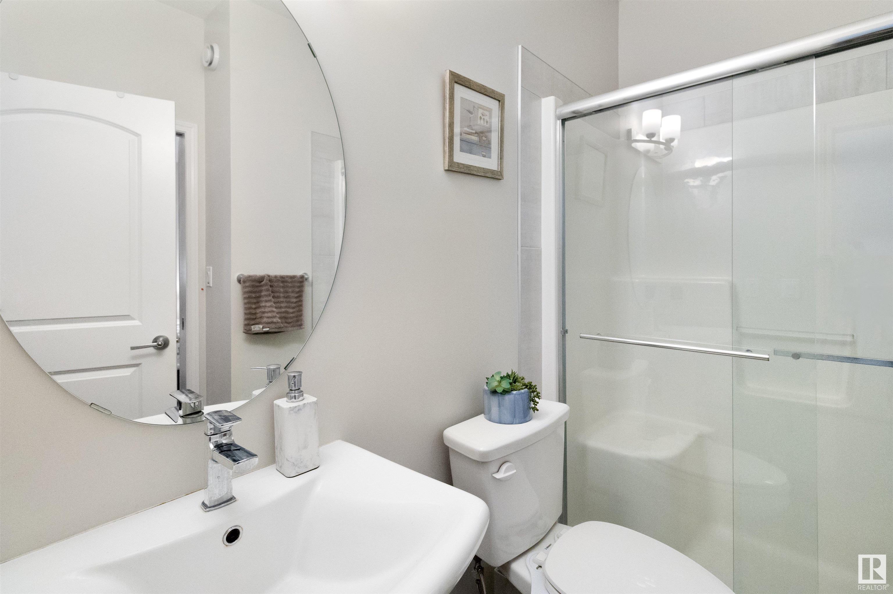 Fifth View of 2332 53 Street, Walker, Edmonton, Alberta, T6X 2X3