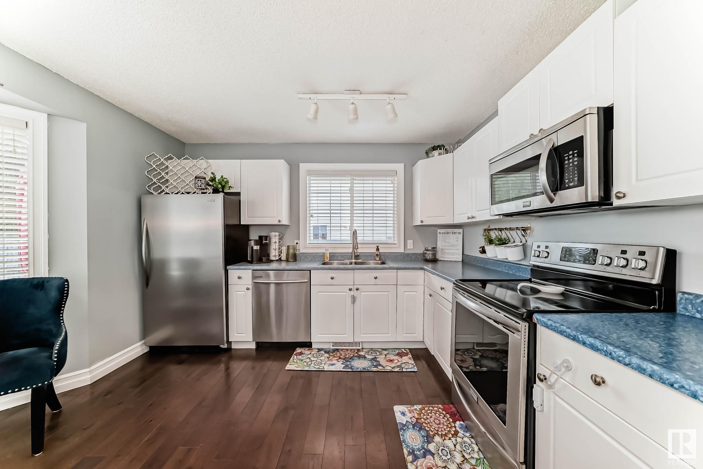 Third View of 945 NORMANDY Lane, Nottingham, Sherwood Park, Alberta, T8A 5X7