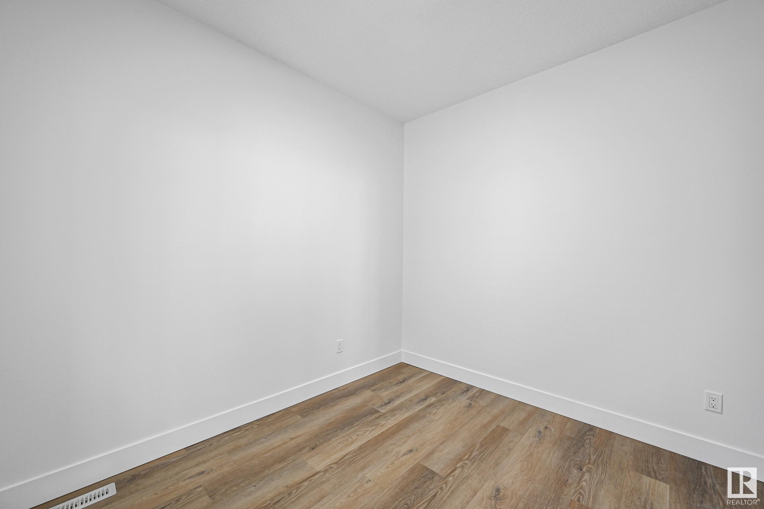Fourth View of 167 Savoy Crescent, Summerwood, Sherwood Park, Alberta, T8H 2Y3