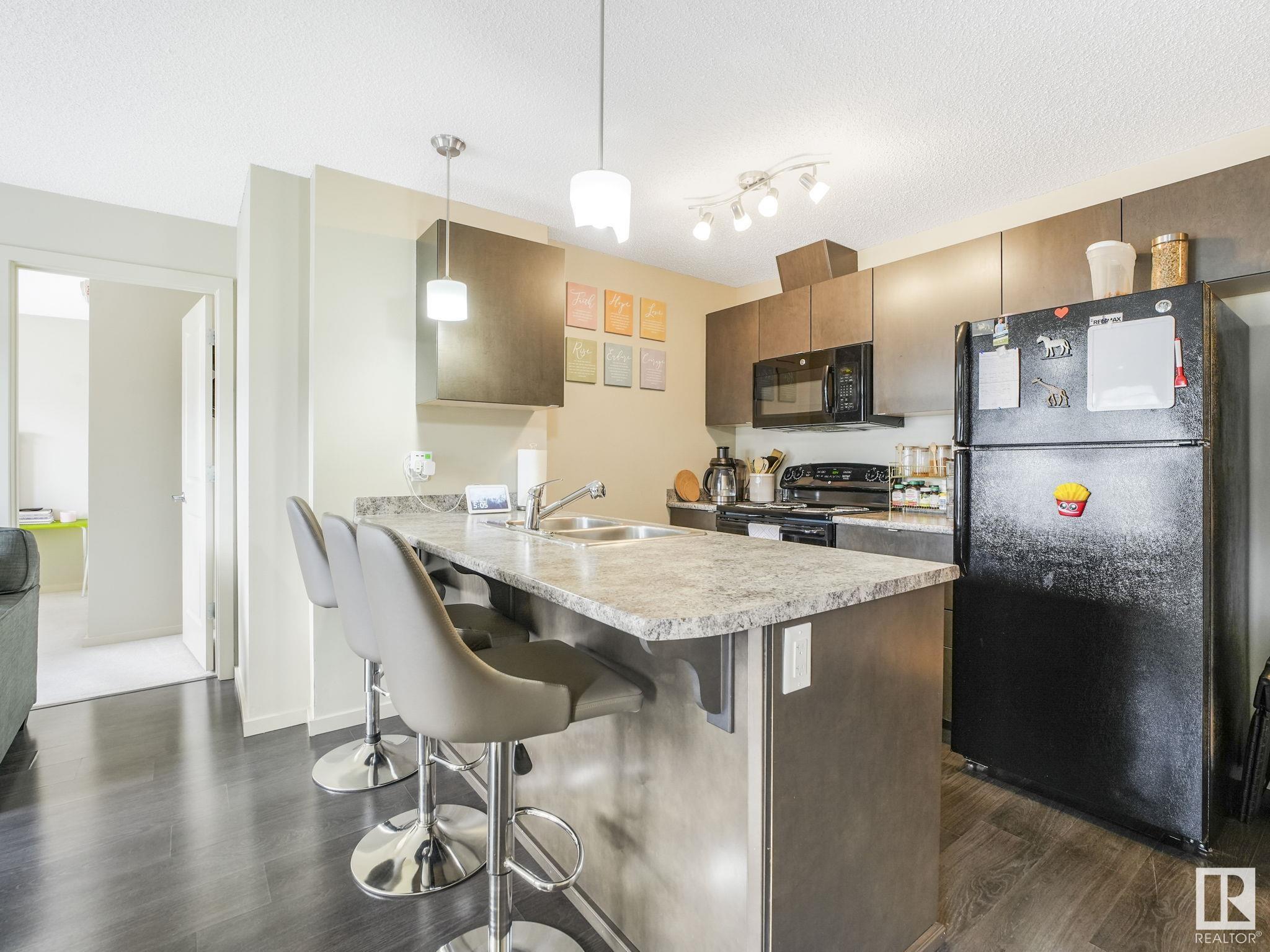 330 504 ALBANY Way, E4436659, Alberta,