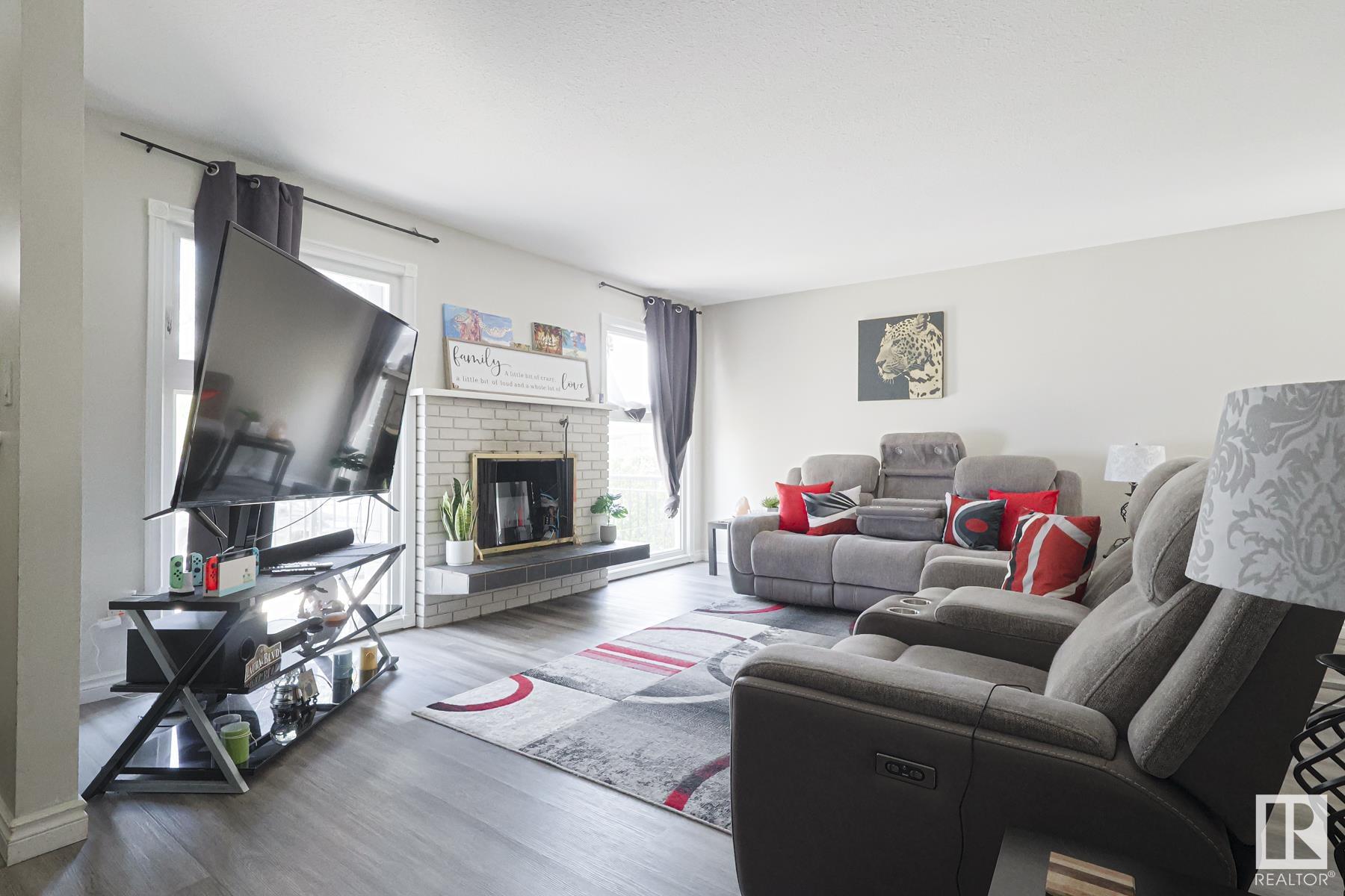 Third View of 9 MICHENER Place, Mission (St. Albert), St. Albert, Alberta, T8N 1L6