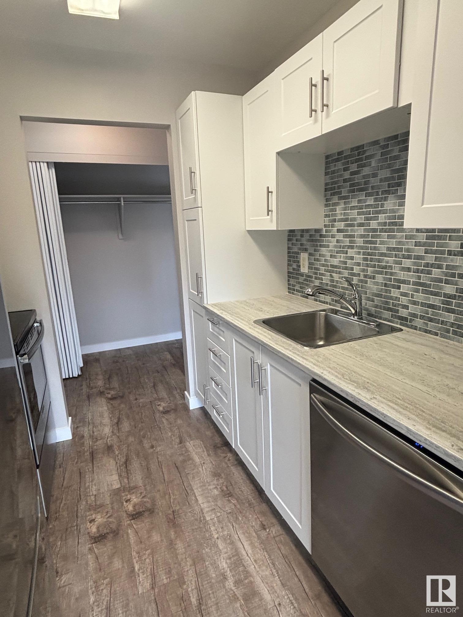 Second View of 303 18204 93 Avenue, Belmead, Edmonton, Alberta, T5T 2V2