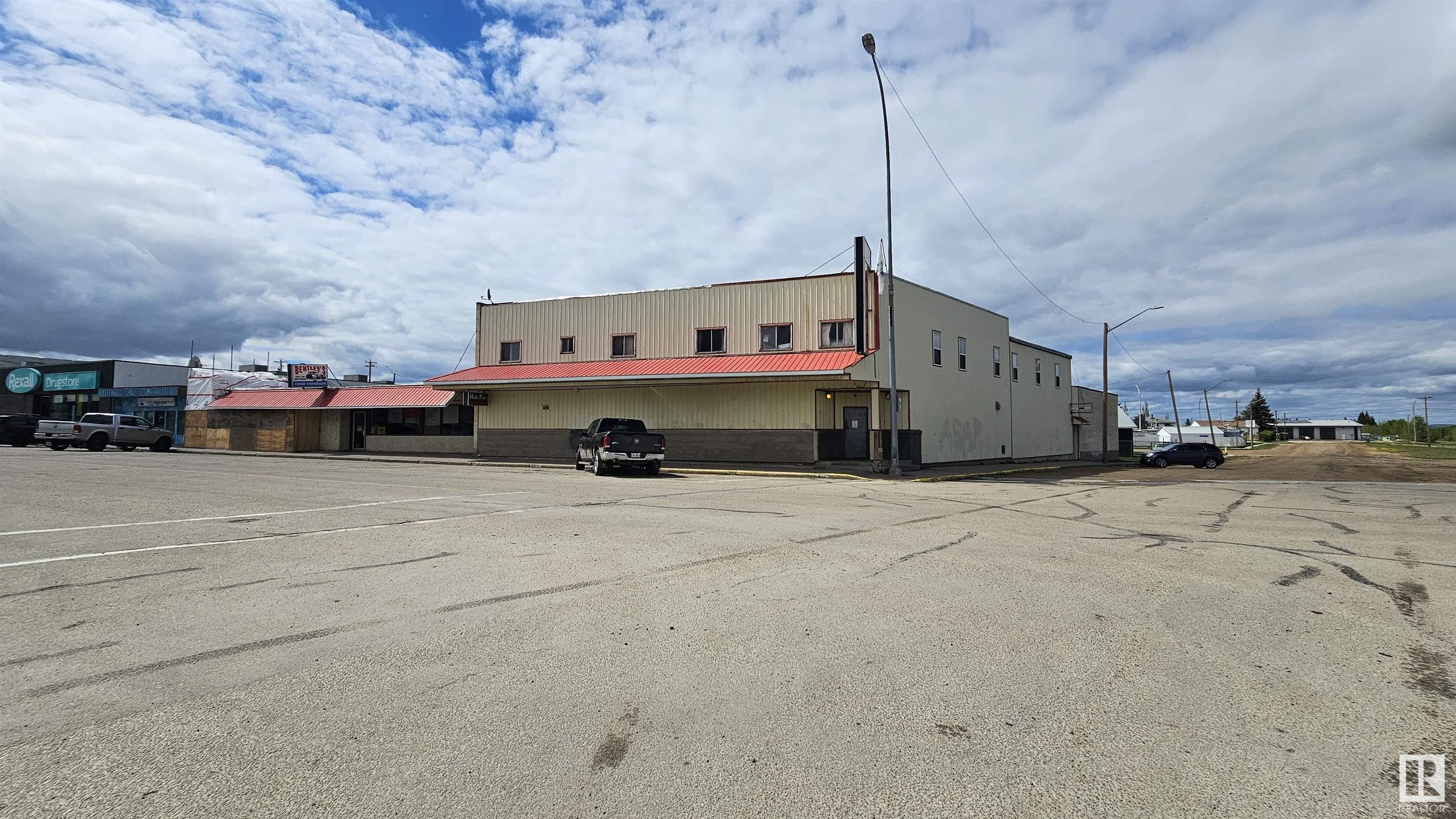 Main View of 5022 50 Street, Mayerthorpe, Mayerthorpe, Alberta, T0E 1N0