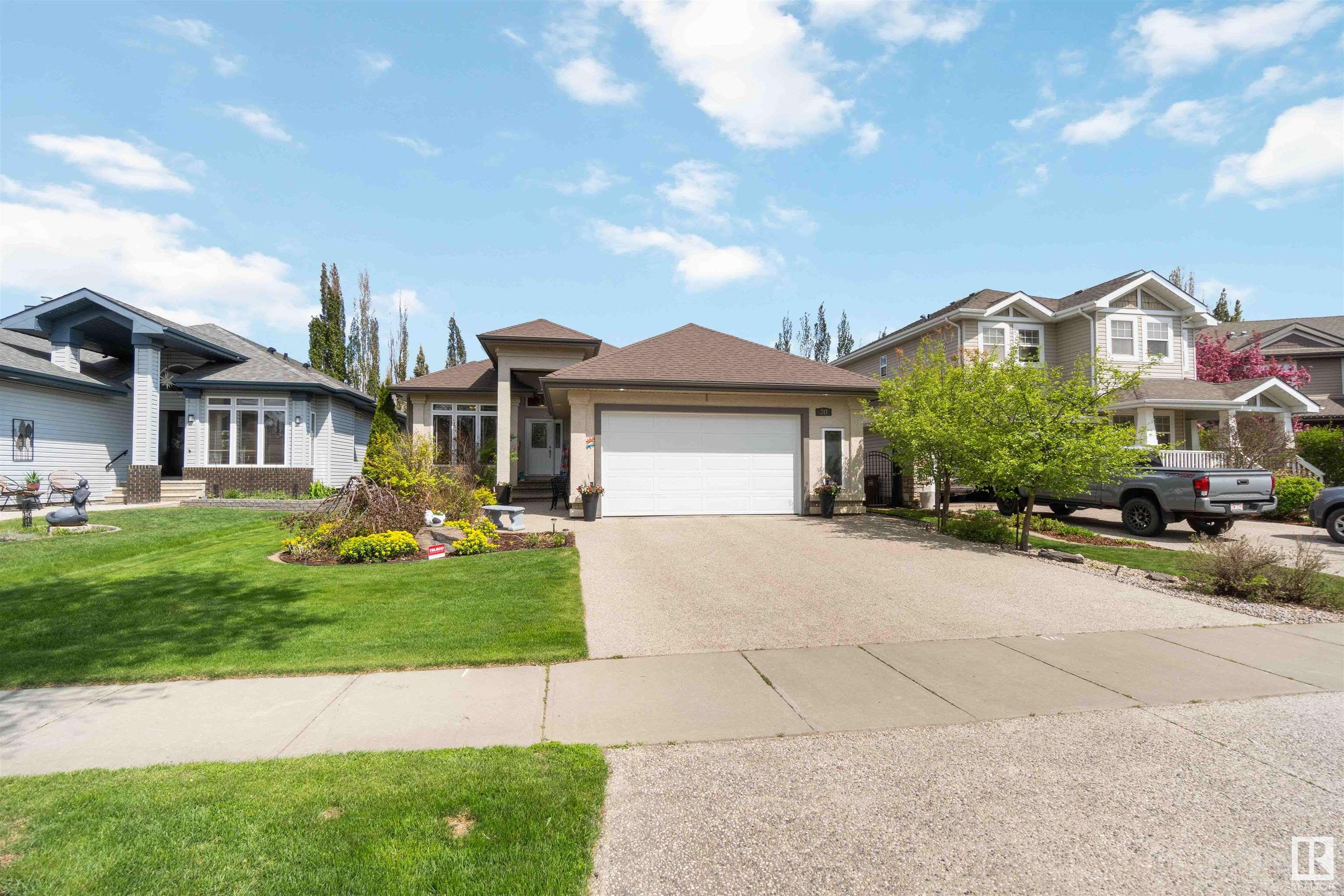Second View of 20 Olivier Close, Oakmont, St. Albert, Alberta, T8N 7H7