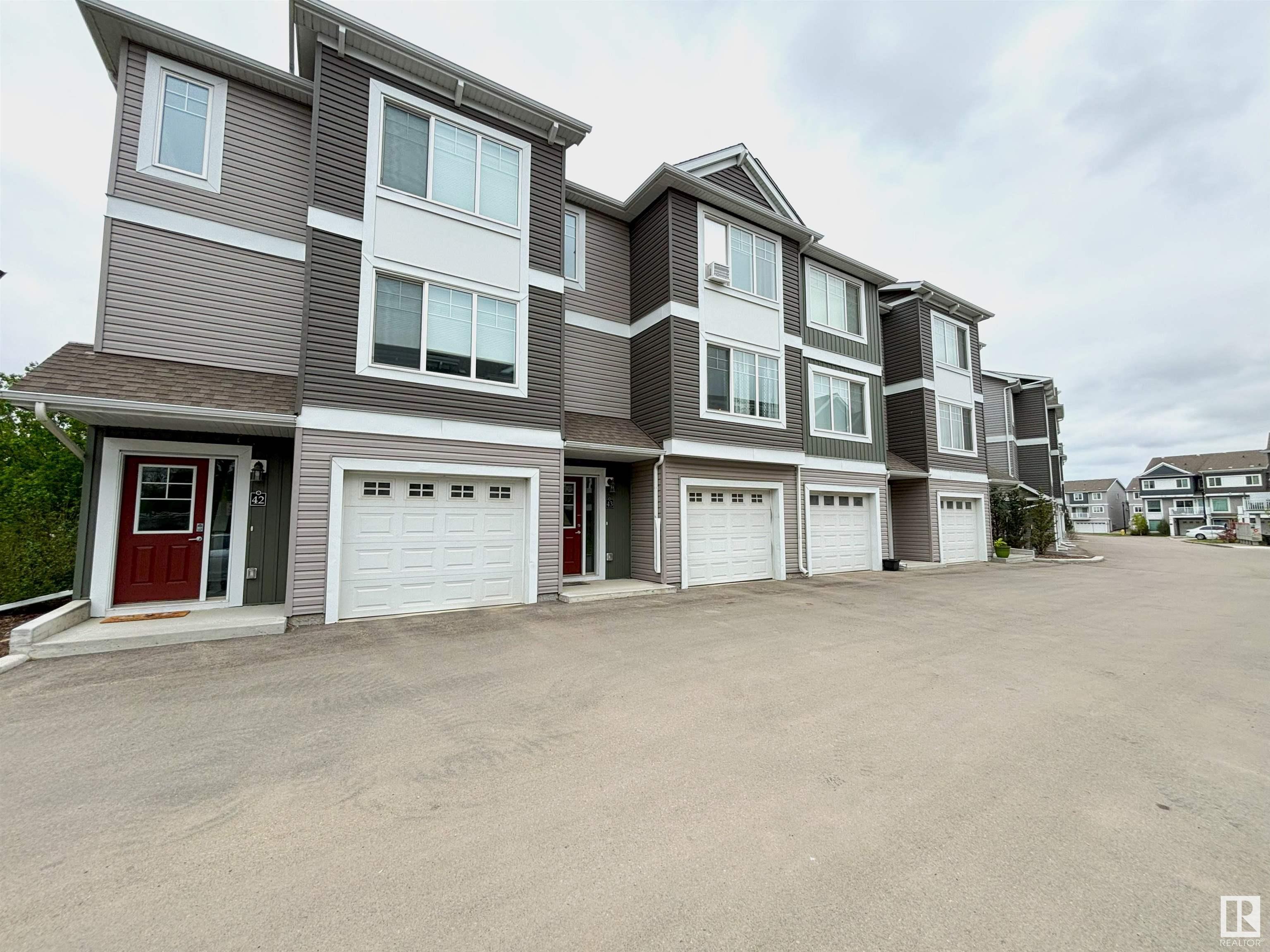 Second View of 43 1391 STARLING Drive, Starling, Edmonton, Alberta, T5S 0L3