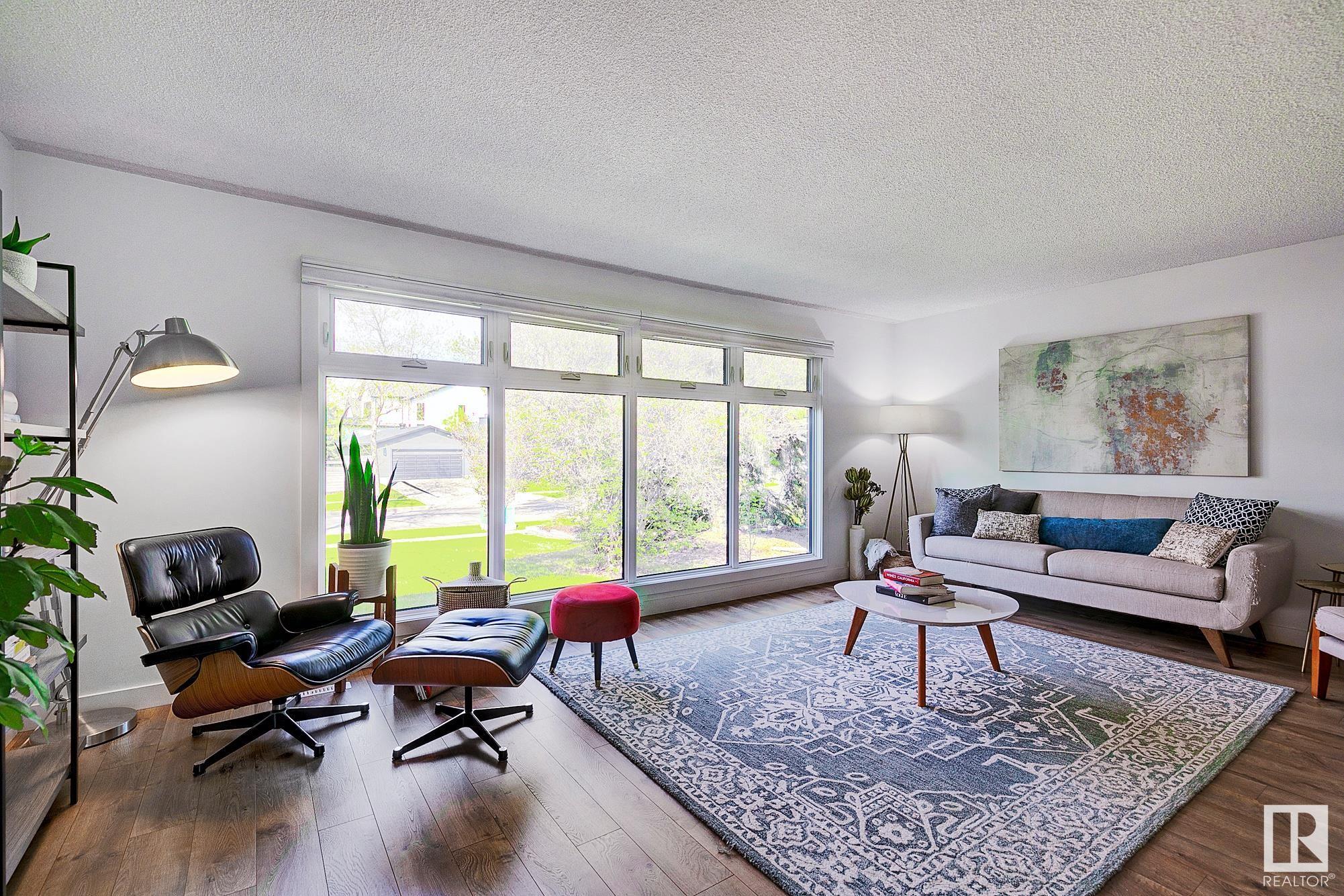 Fifth View of 7711 154A Street, Rio Terrace, Edmonton, Alberta, T5R 1V3
