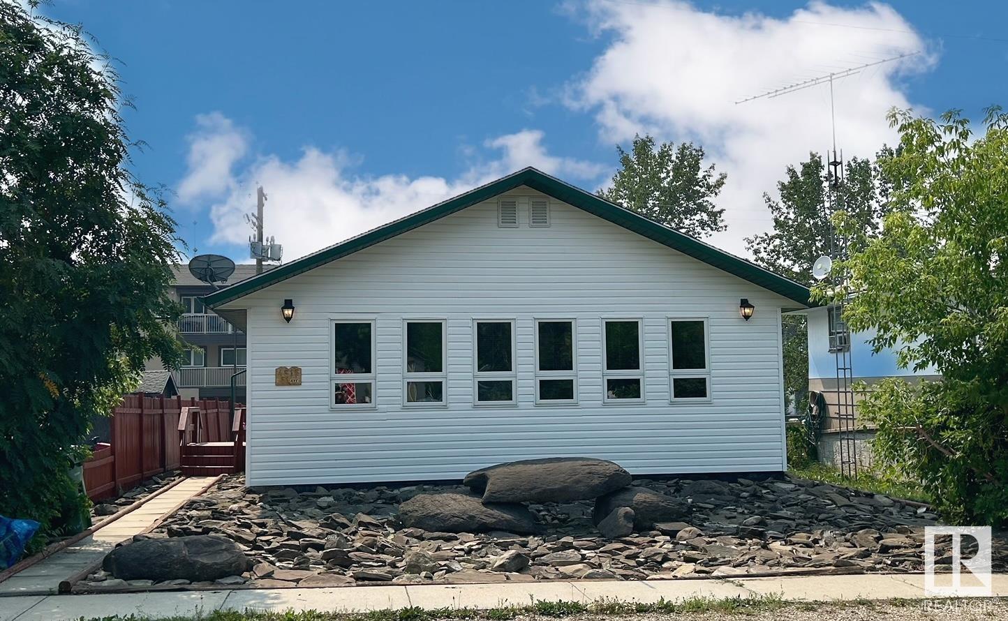 4815 51 Avenue, E4438542, Alberta,