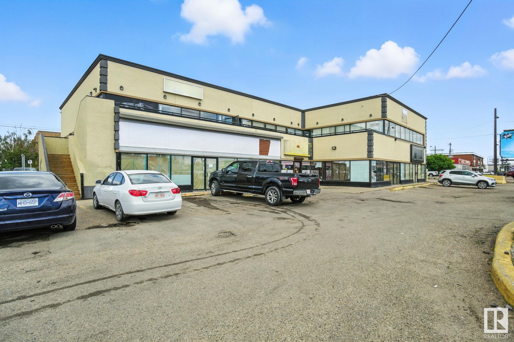 102 16220 STONY PLAIN Road, E4438920, Alberta,