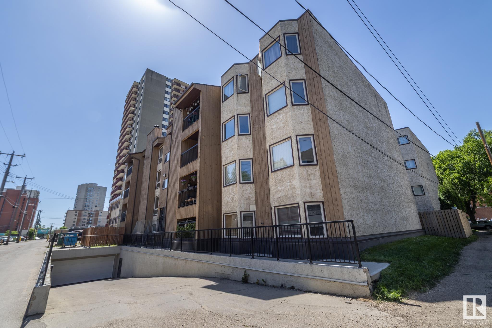 Second View of 407 10171 119 Street, Wîhkwêntôwin, Edmonton, Alberta, T5K 1Z1