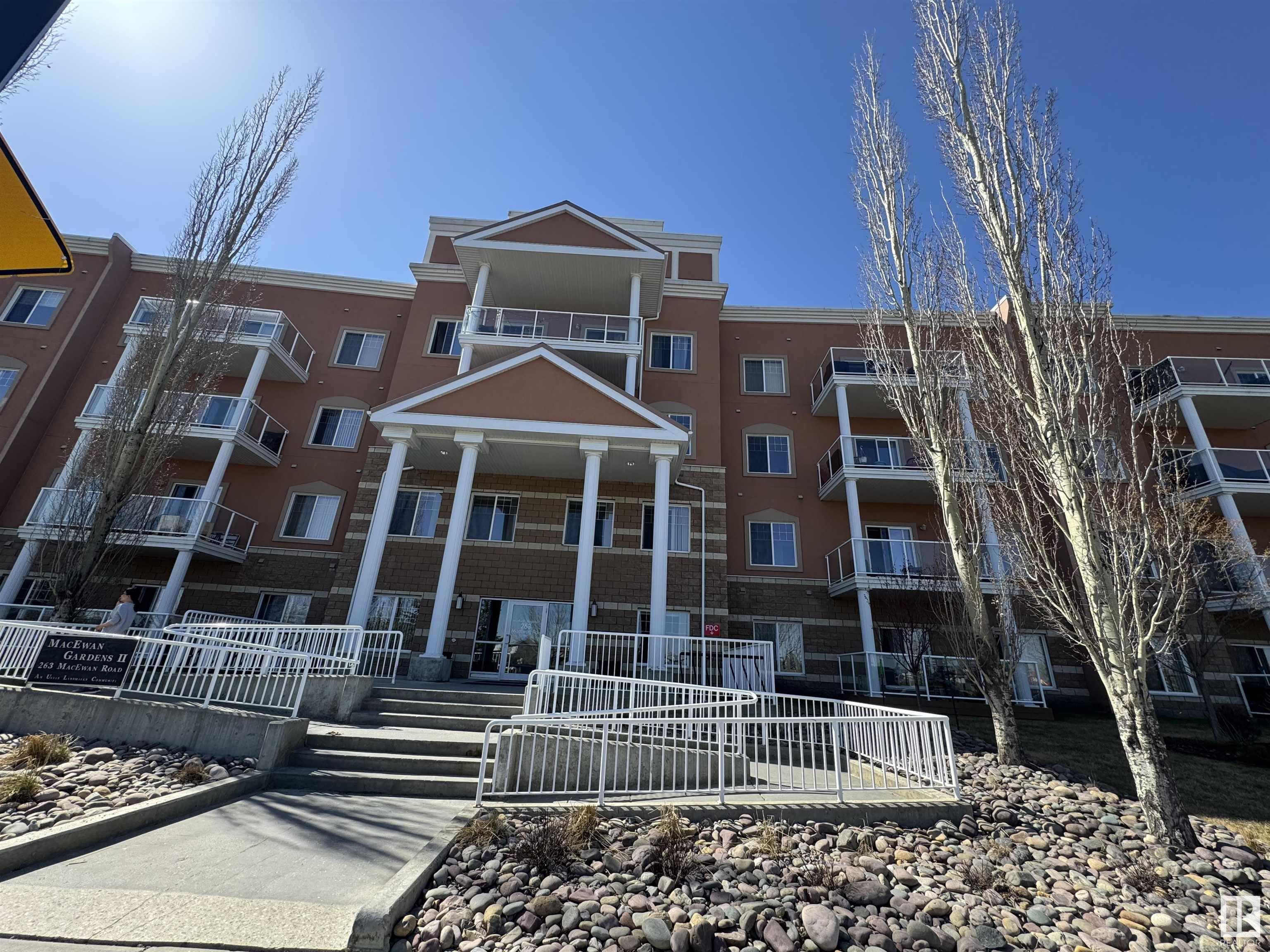 405 263 MACEWAN Road, E4440427, Alberta,