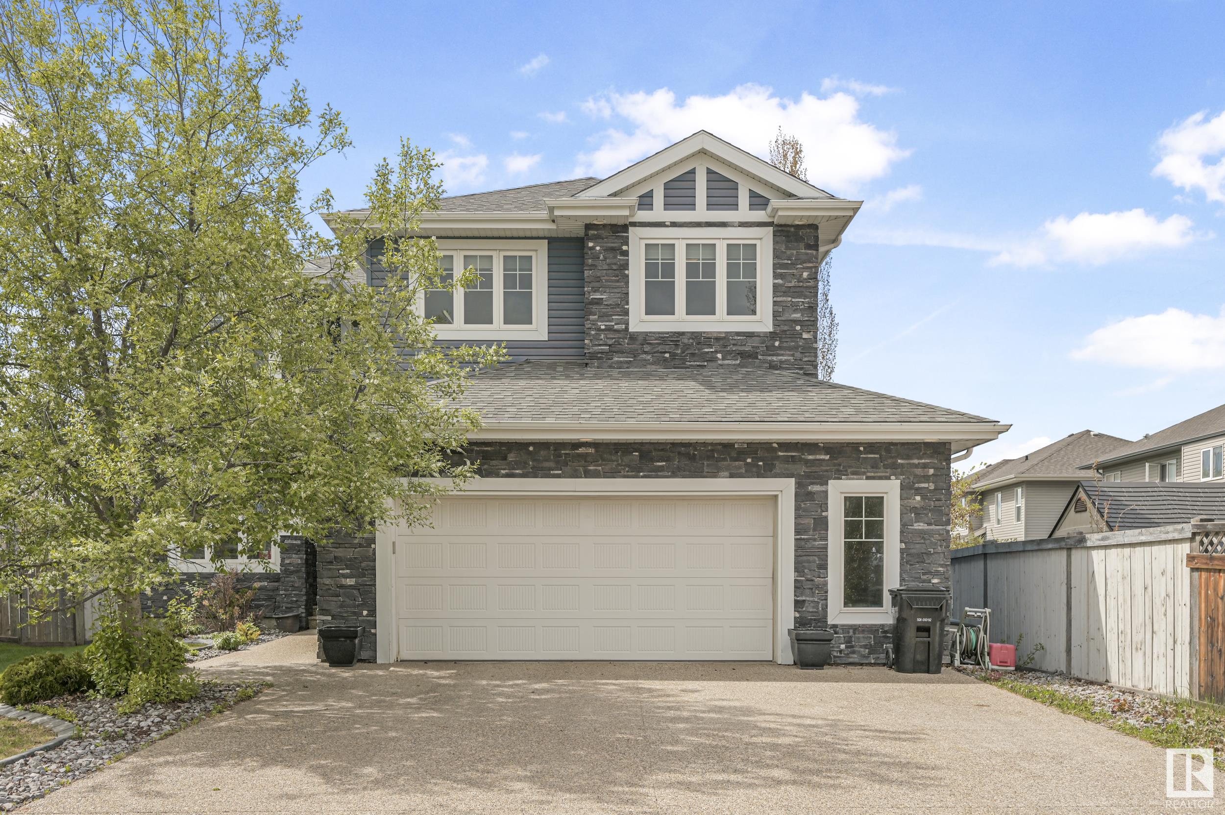 28 LONGVIEW Point(e), E4441924, Alberta,