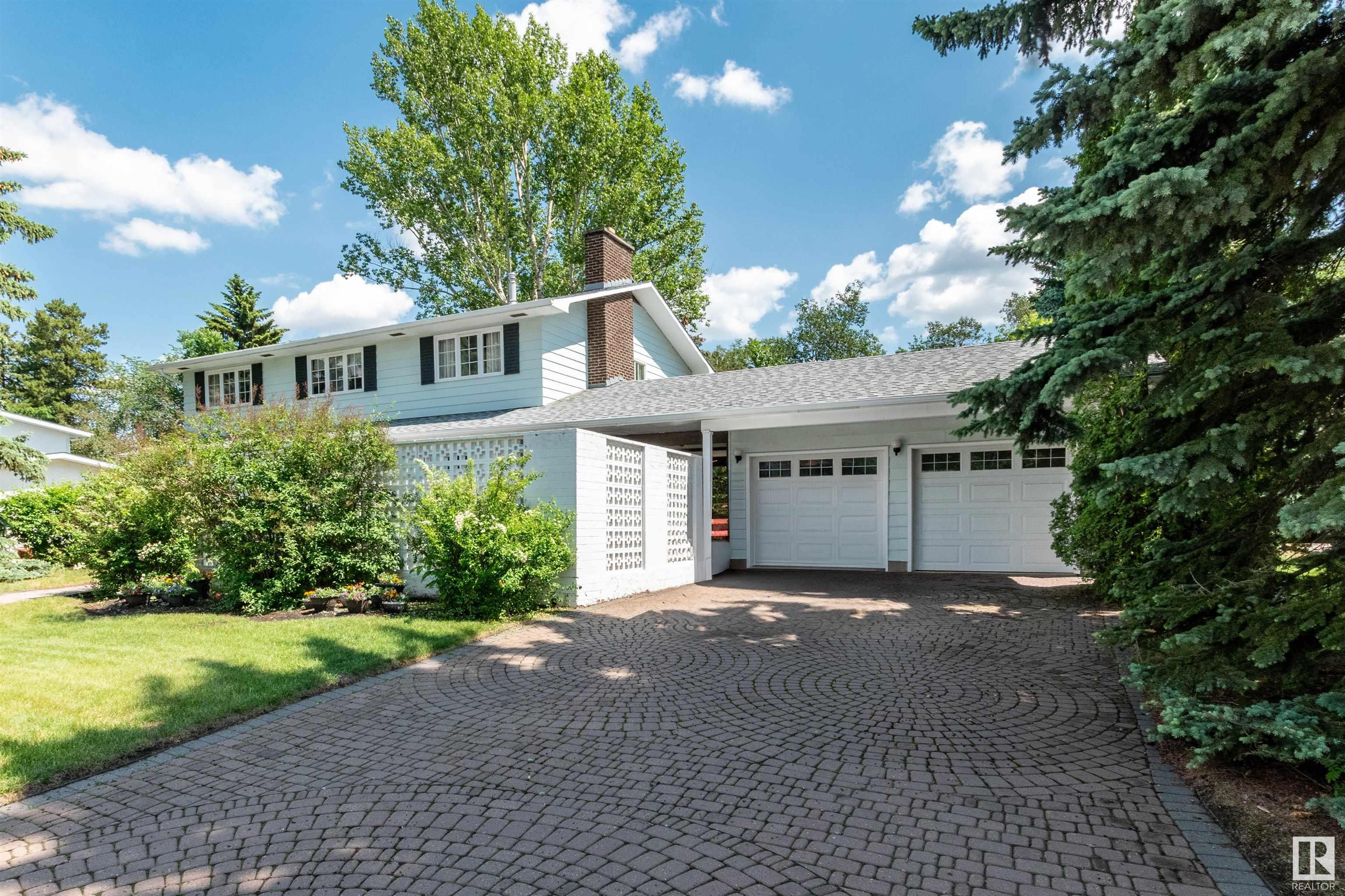 Second View of 12 VILLAGE Road, Broadmoor Village, Sherwood Park, Alberta, T8A 0Z4