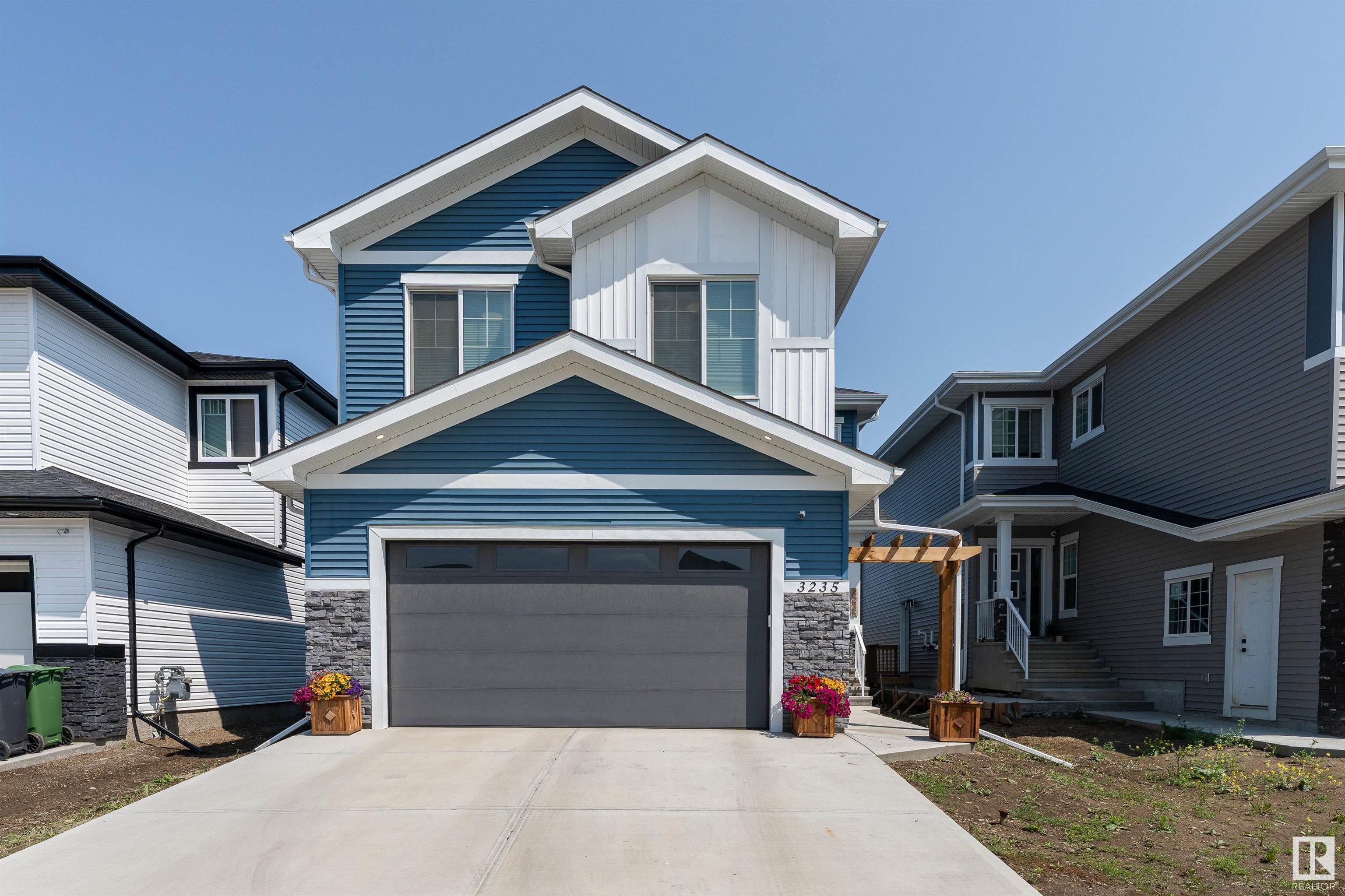 3235 PELERIN Crescent, E4443014, Alberta,