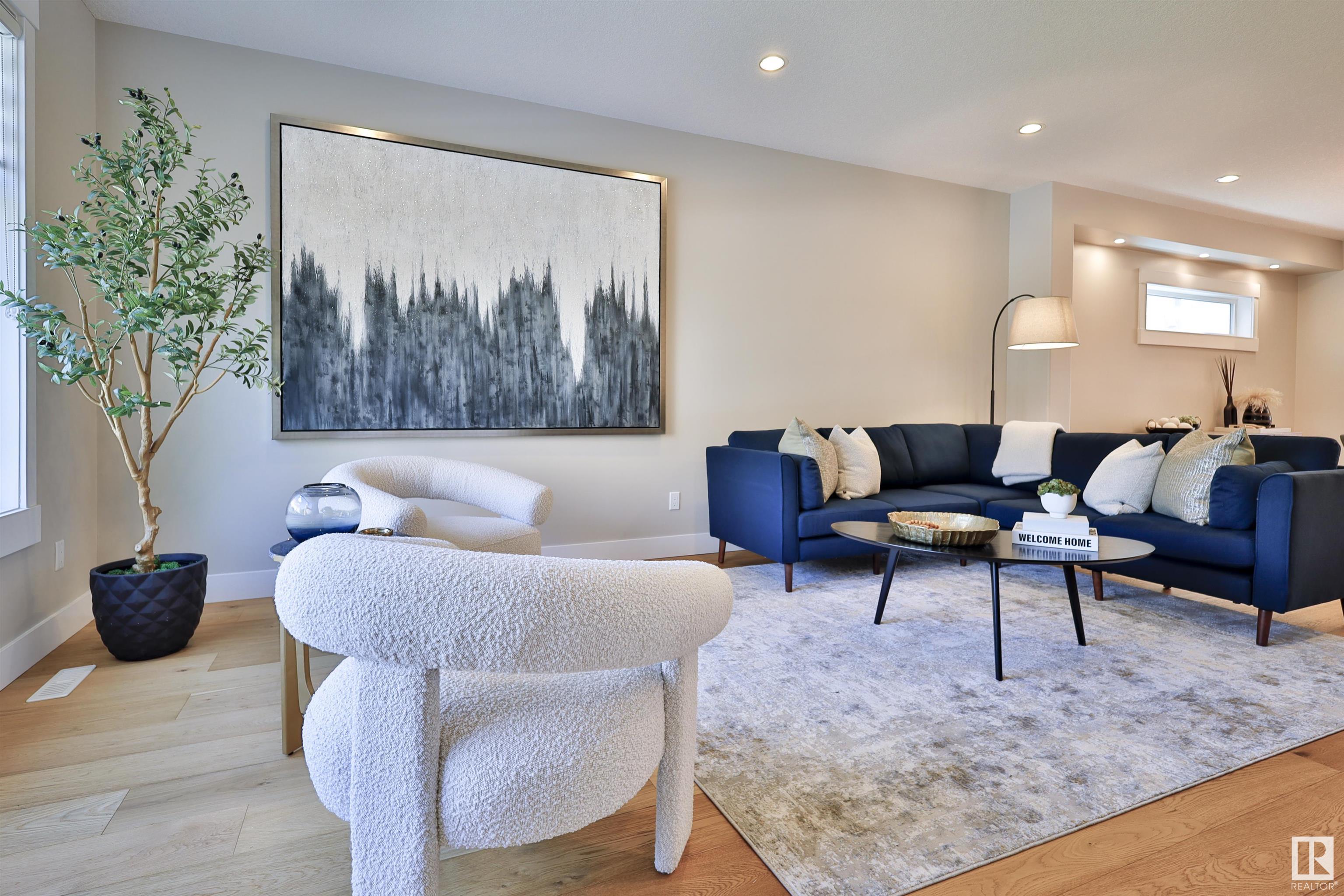 Third View of 8422 117 Street, Windsor Park (Edmonton), Edmonton, Alberta, T6G 1R4