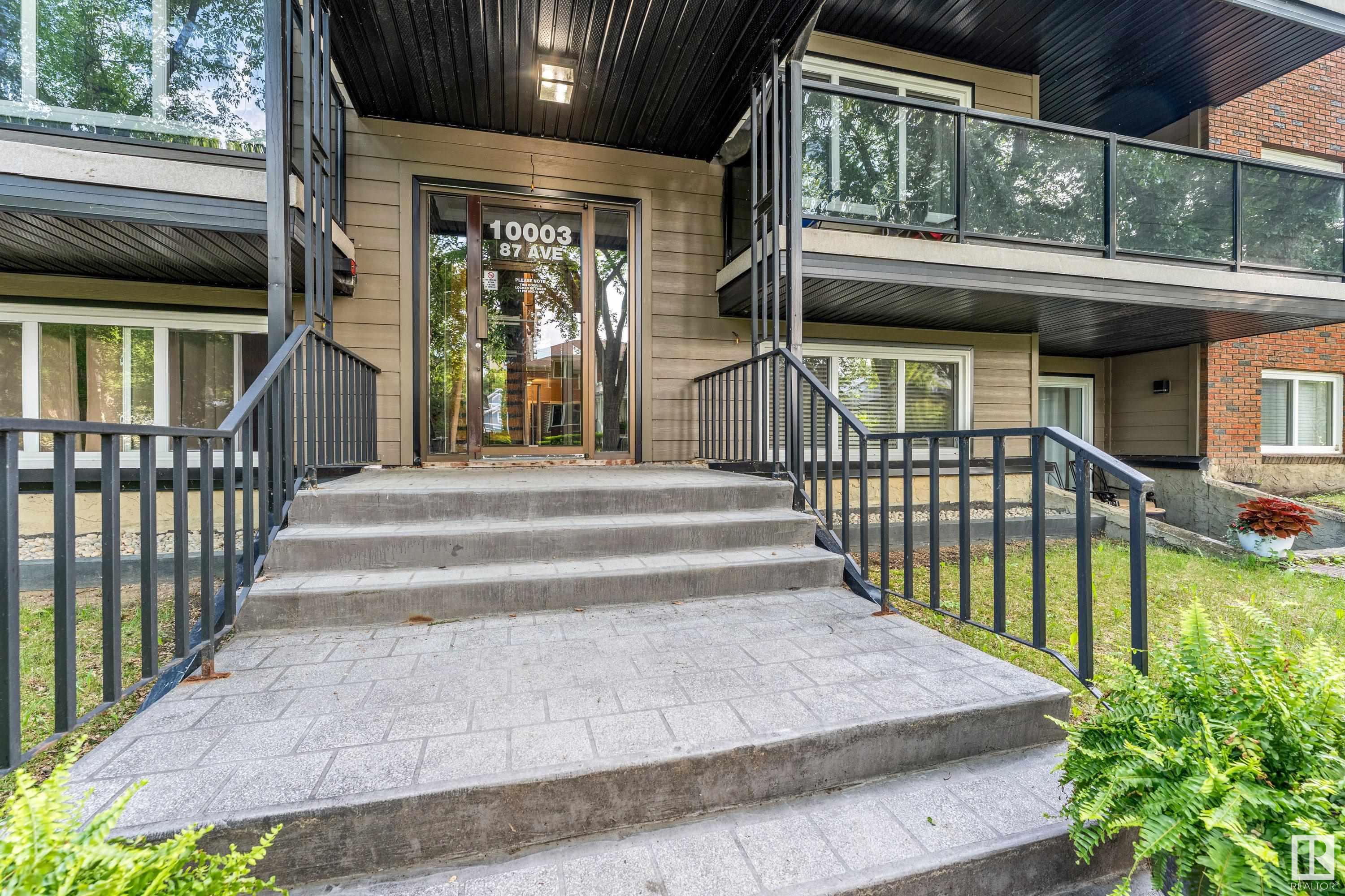 Third View of 201 10003 87 Avenue, Strathcona, Edmonton, Alberta, T6P 2P1