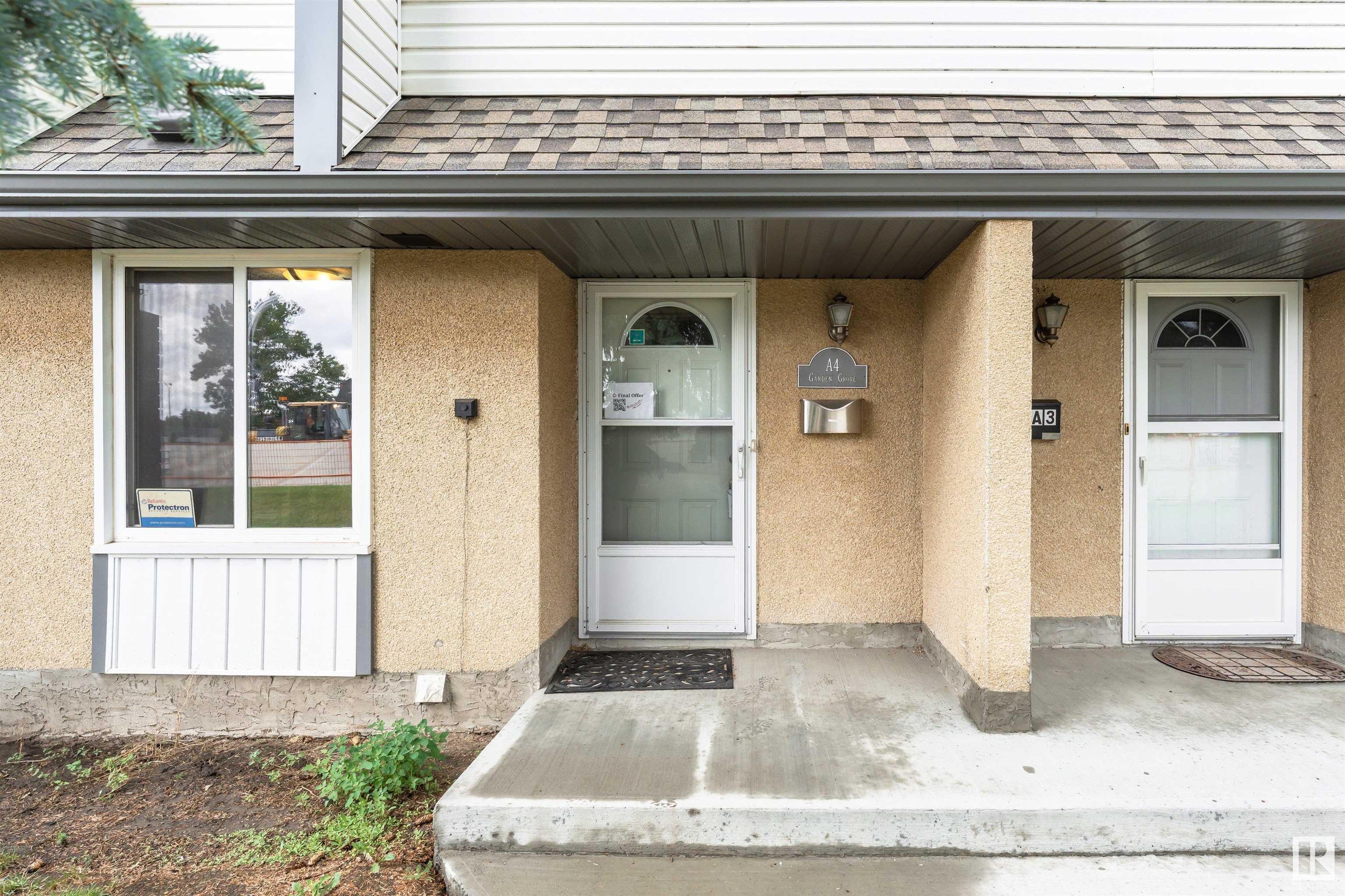Fourth View of 4A 1 GARDEN GROVE Grove, Duggan, Edmonton, Alberta, T6J 2L3