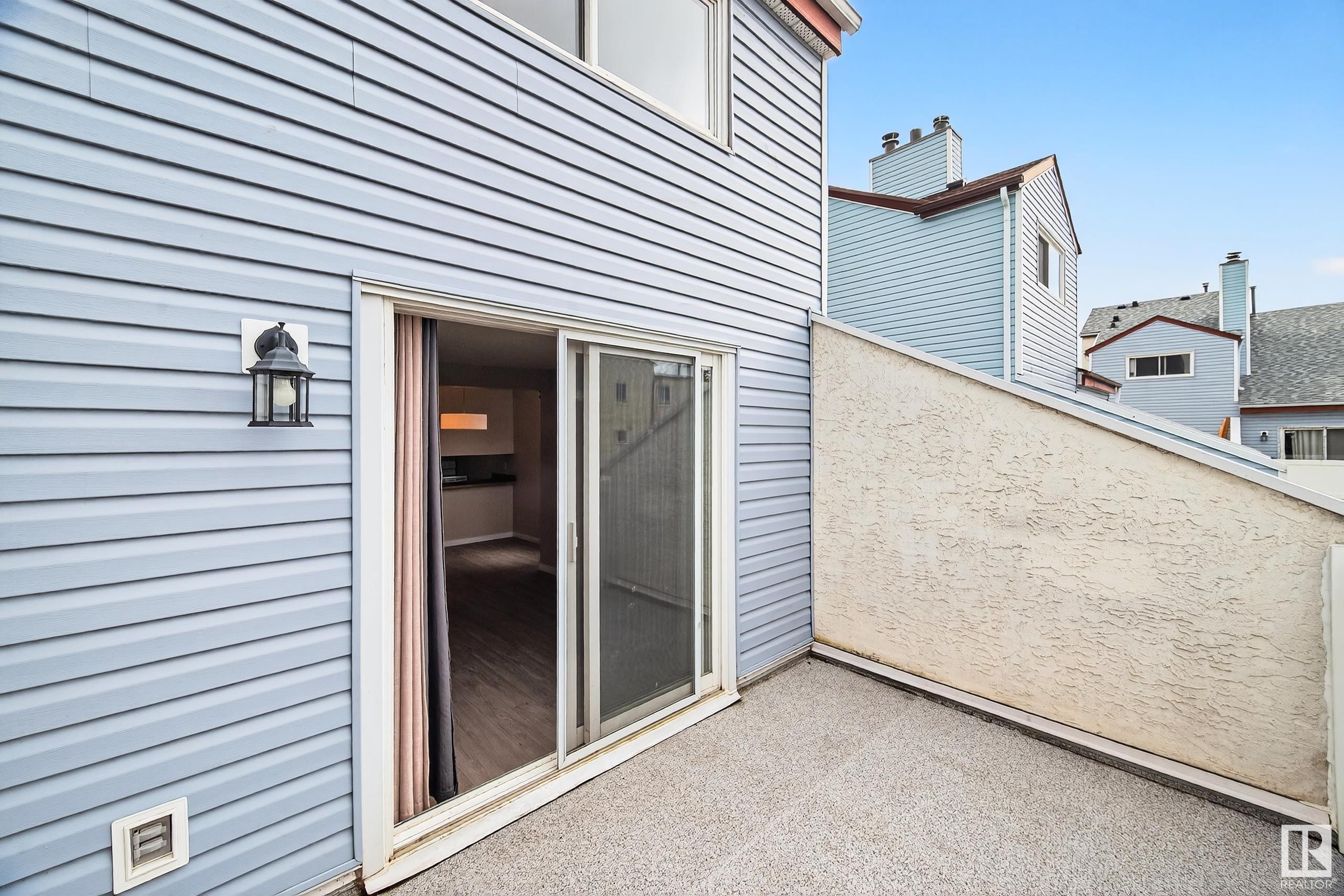 Fifth View of 71 LANCASTER Terrace, Dunluce, Edmonton, Alberta, T5X 5S5