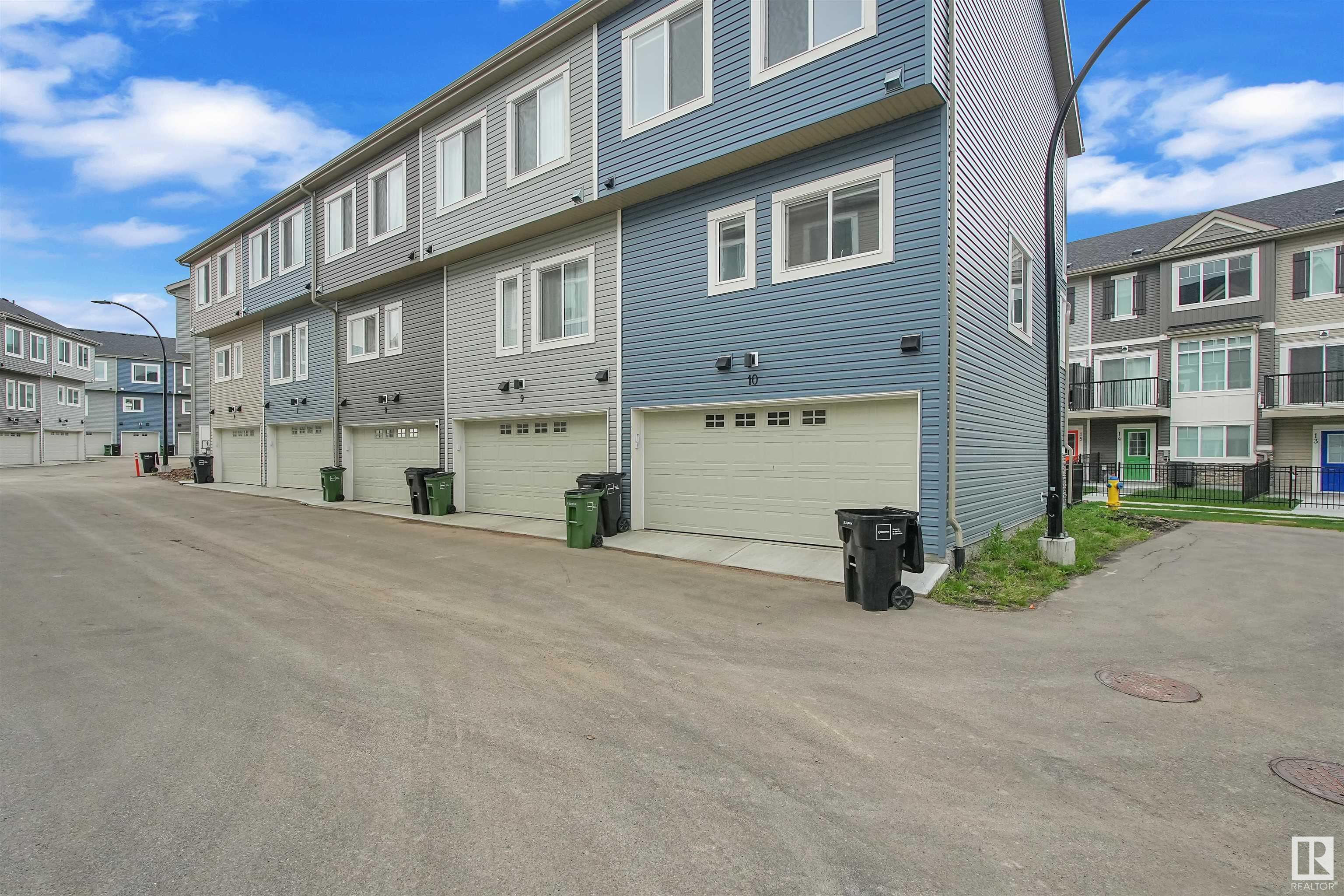 Third View of 10 6214 CARTMELL Court, Chappelle Area, Edmonton, Alberta, T6W 3L5