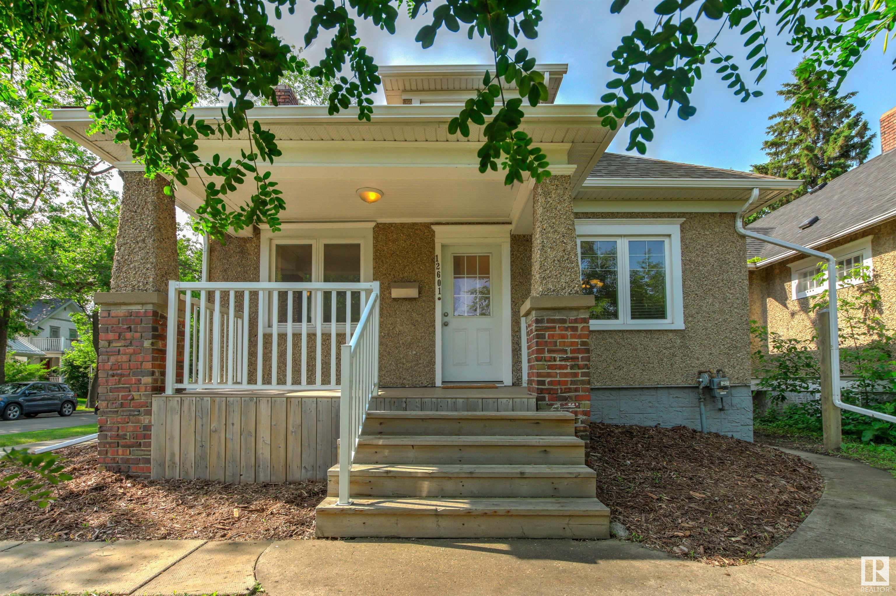Second View of 12601 107 Avenue, Westmount, Edmonton, Alberta, T5M 1Z5