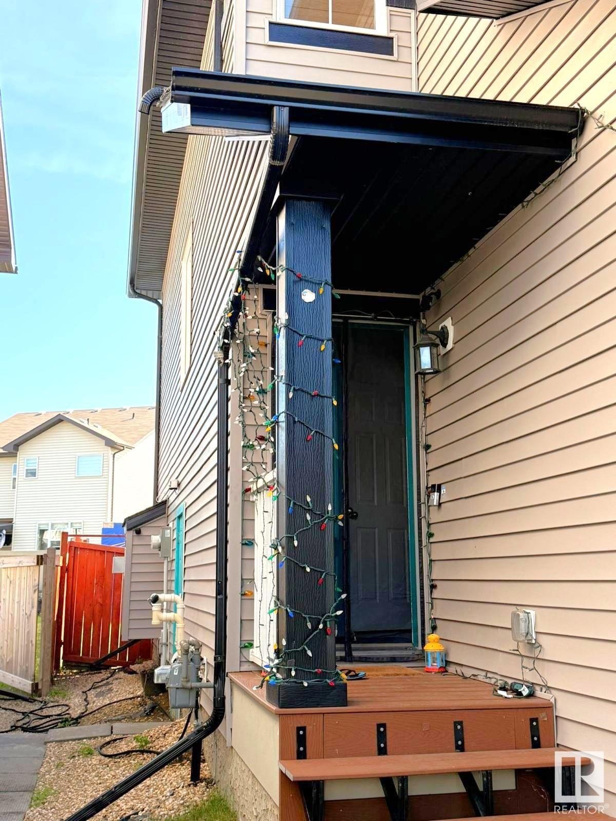 Third View of 2217 22 Avenue, Laurel, Edmonton, Alberta, T6T 0Z1