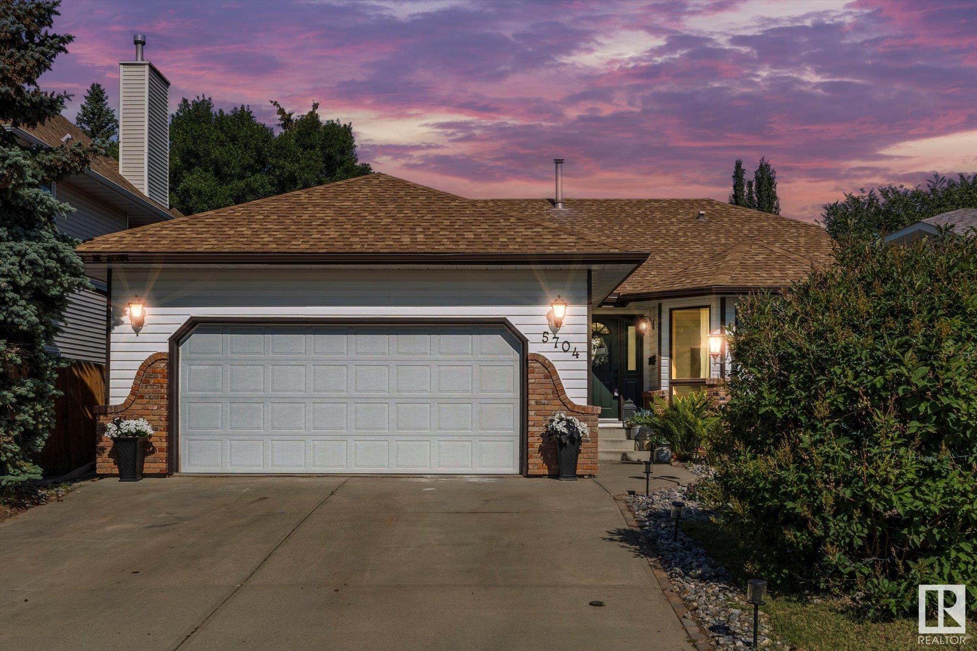 5704 47 Street, E4447962, Alberta,