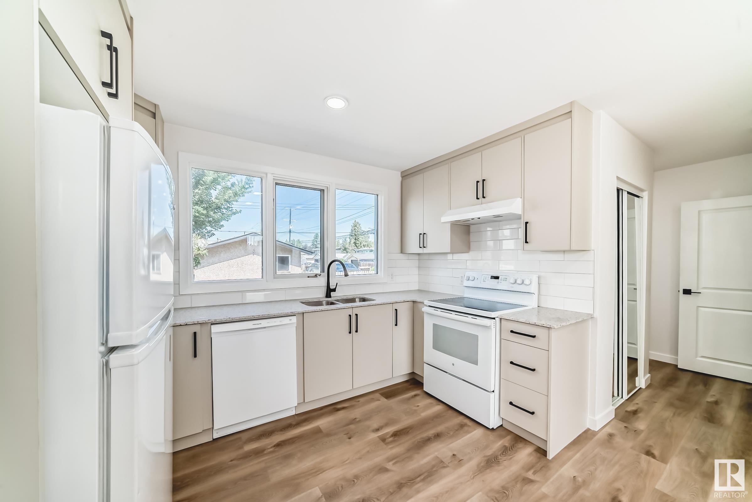 10820 132 Avenue, E4447963, Alberta,