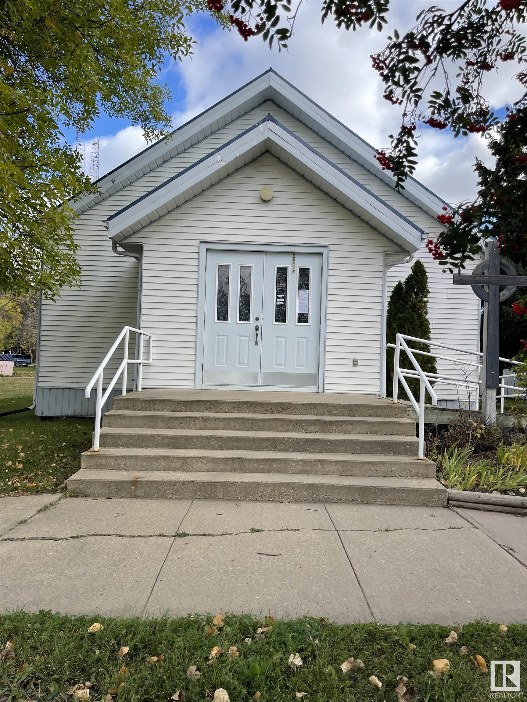 5042 48 Avenue, E4447997, Alberta,