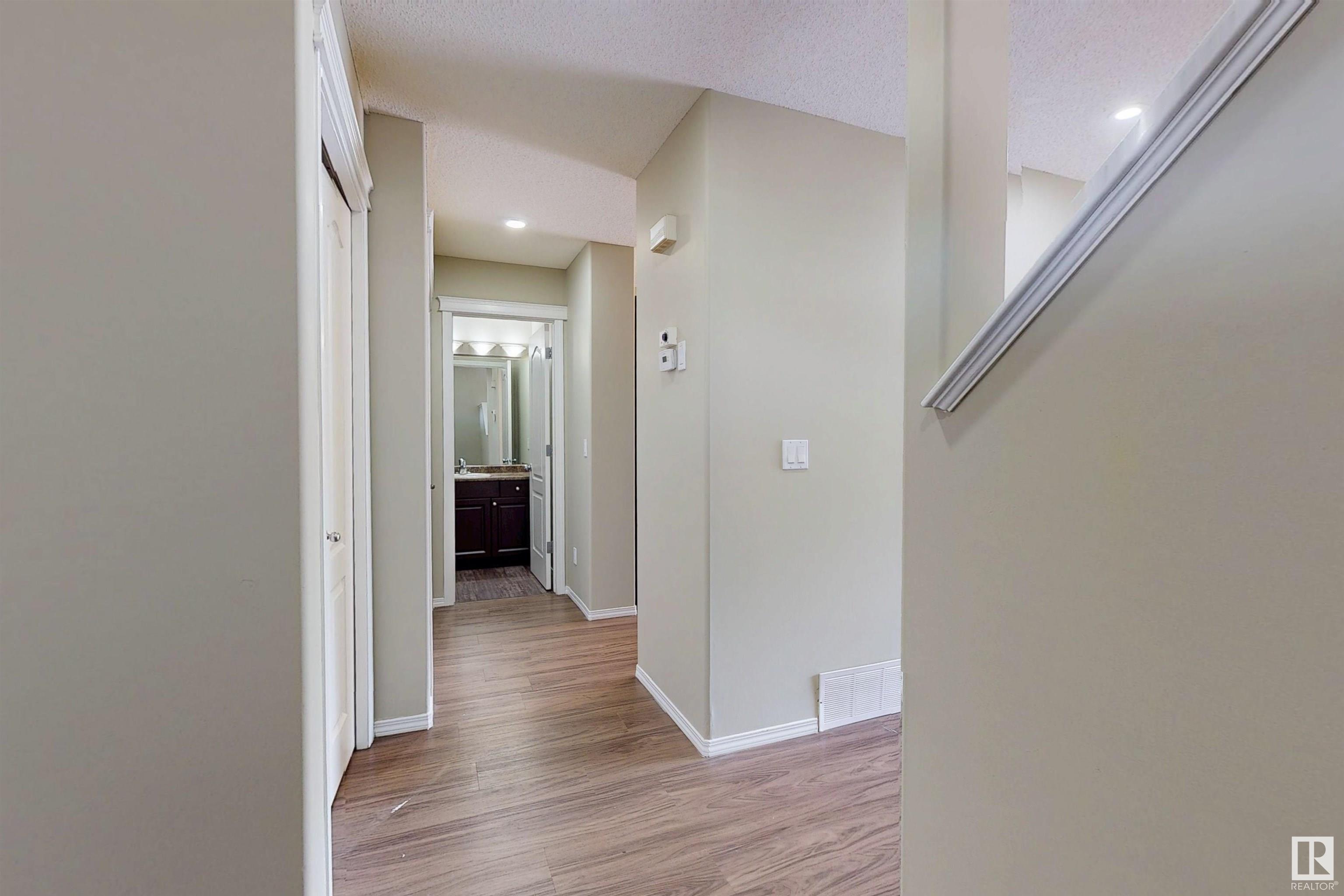 Fourth View of 2931 26 AVE, Silver Berry, Edmonton, Alberta, T6T 0H6