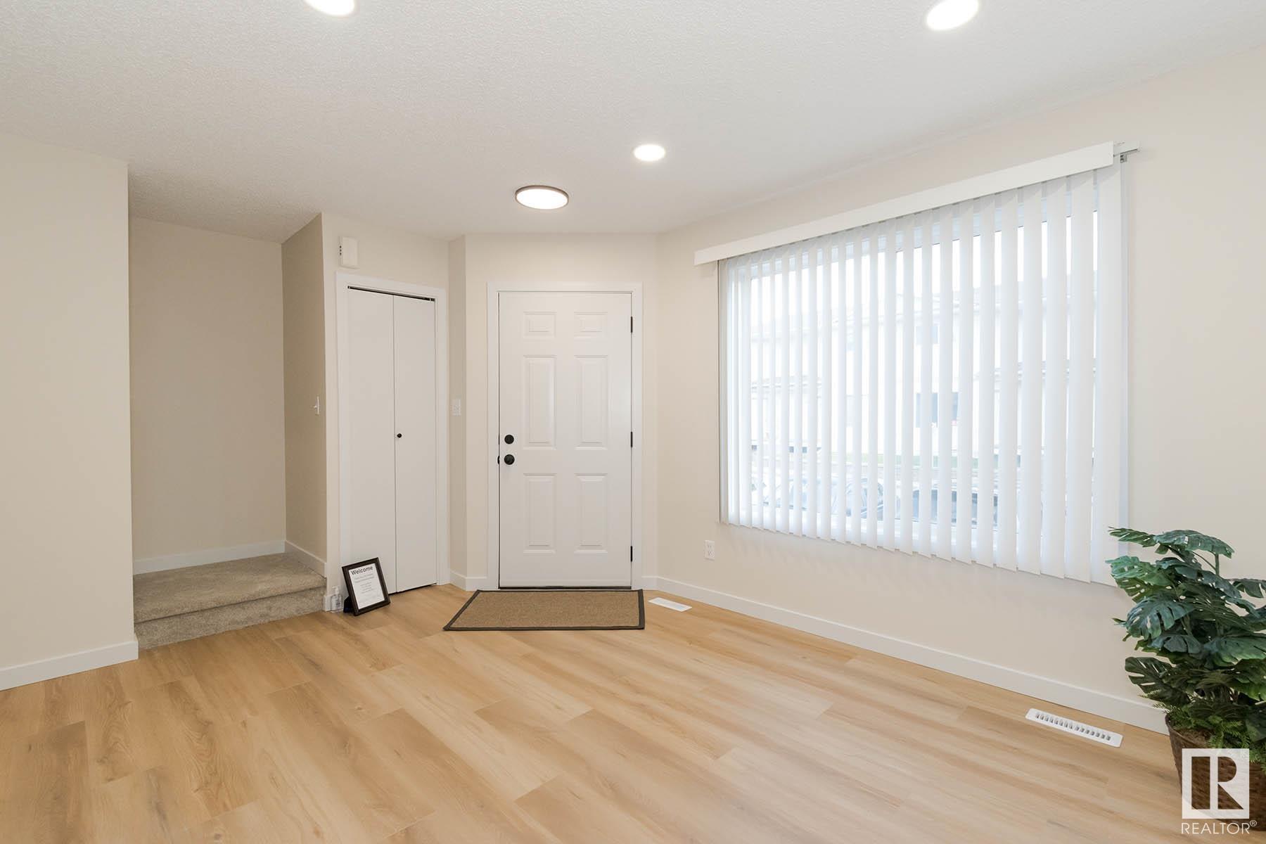Third View of 1305 610 KING Street, Hilldowns, Spruce Grove, Alberta, T7X 4J9