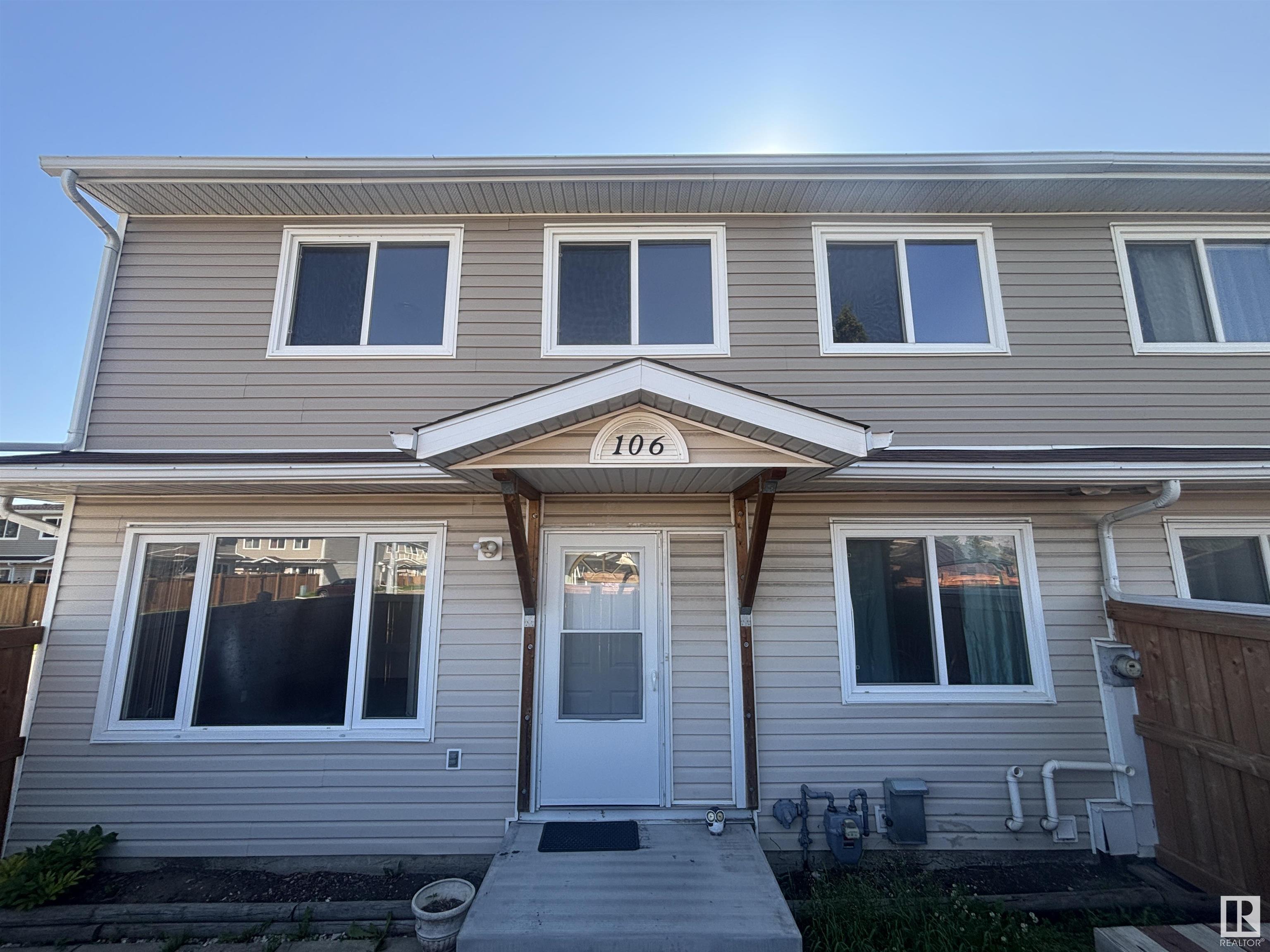 106 106 TELFORD Court, E4448007, Alberta,