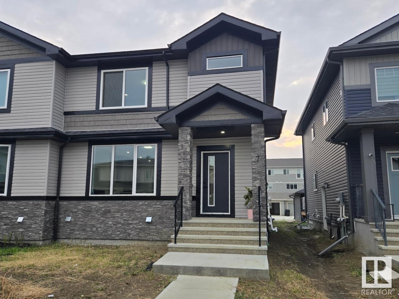 7 PENN Place, E4448012, Alberta,
