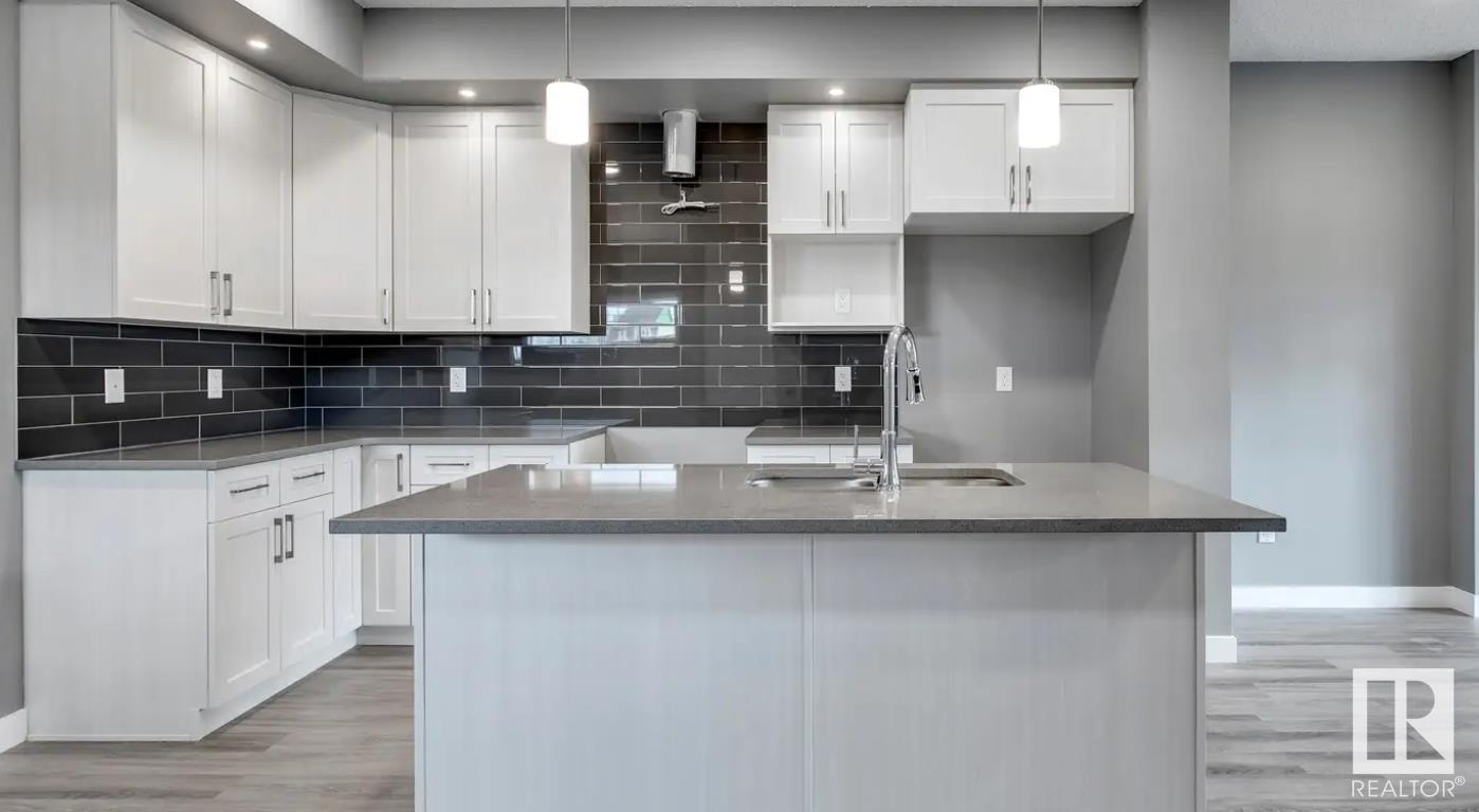 86 PENN Place, E4448164, Alberta,