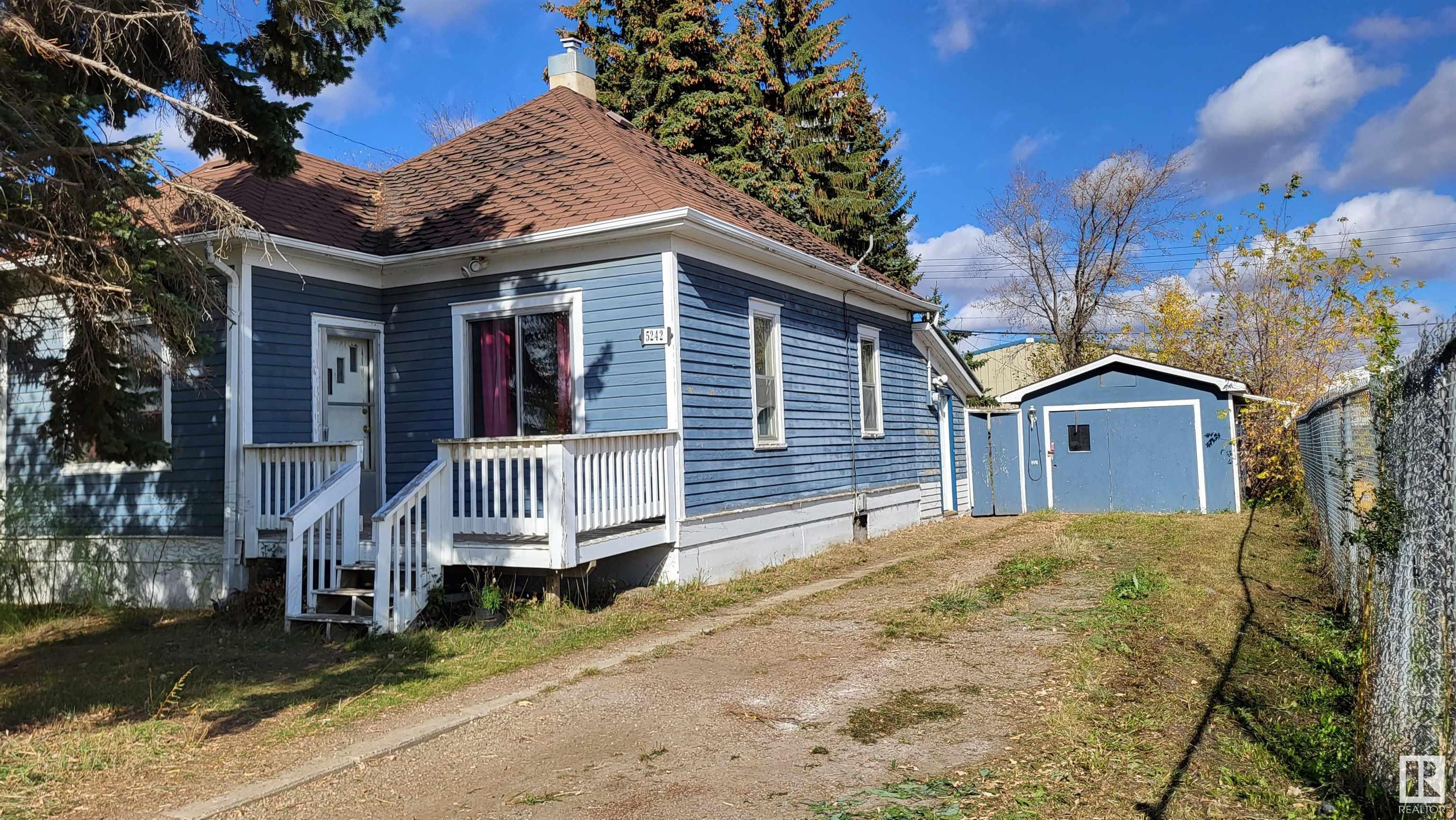 5242 51 Avenue, E4448169, Alberta,
